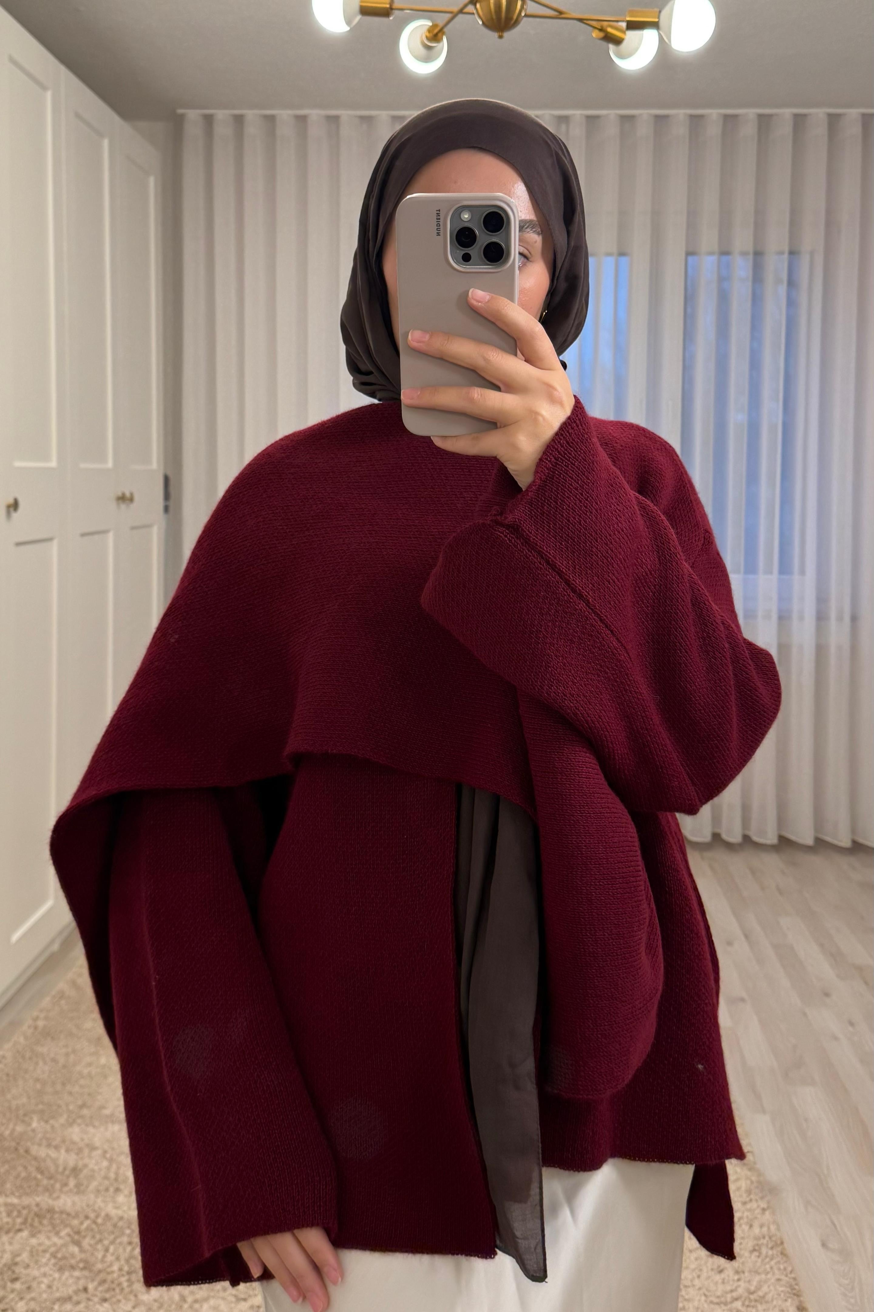 Cleo Strick Cape mit Schal