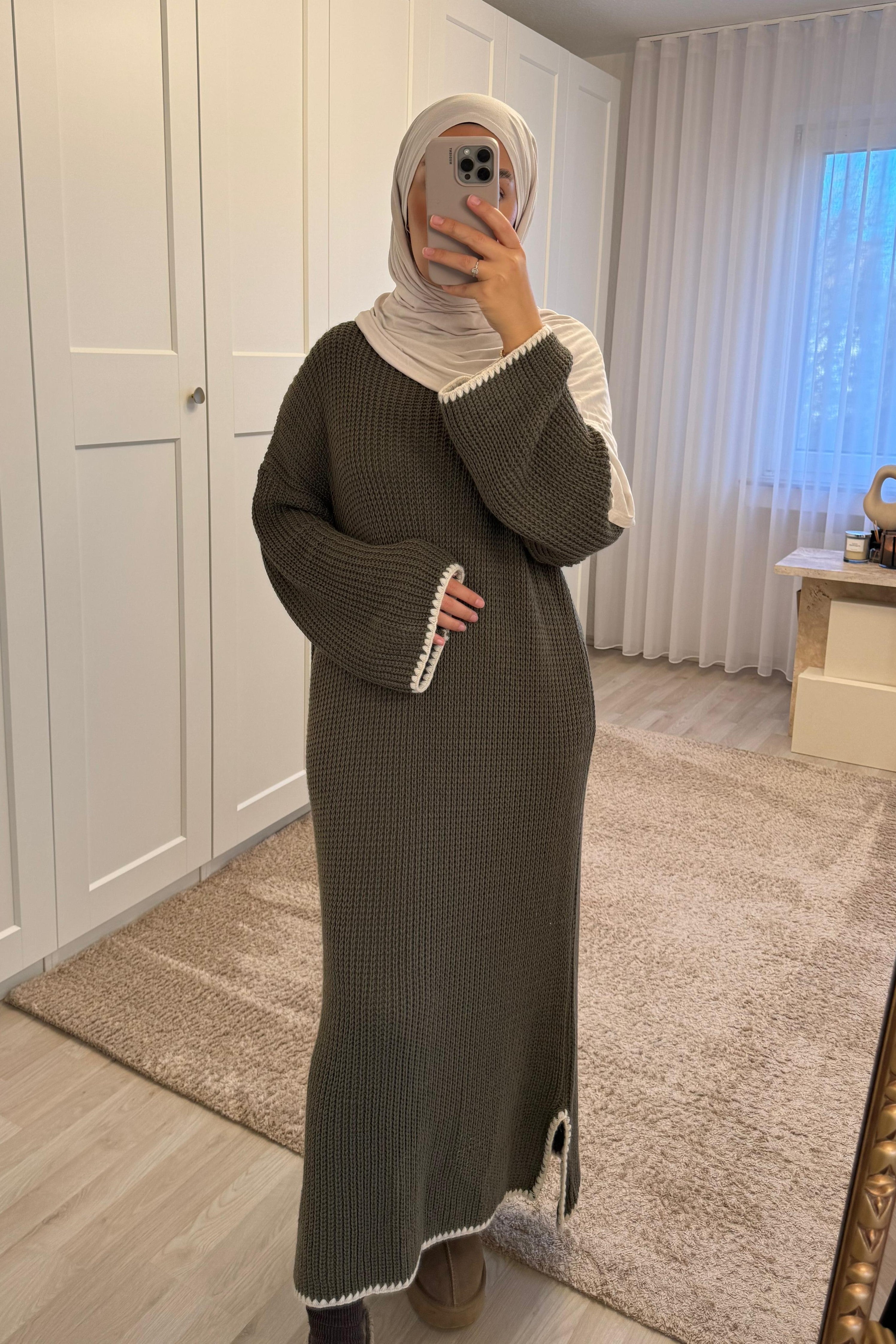 Hava Strickkleid in Fango