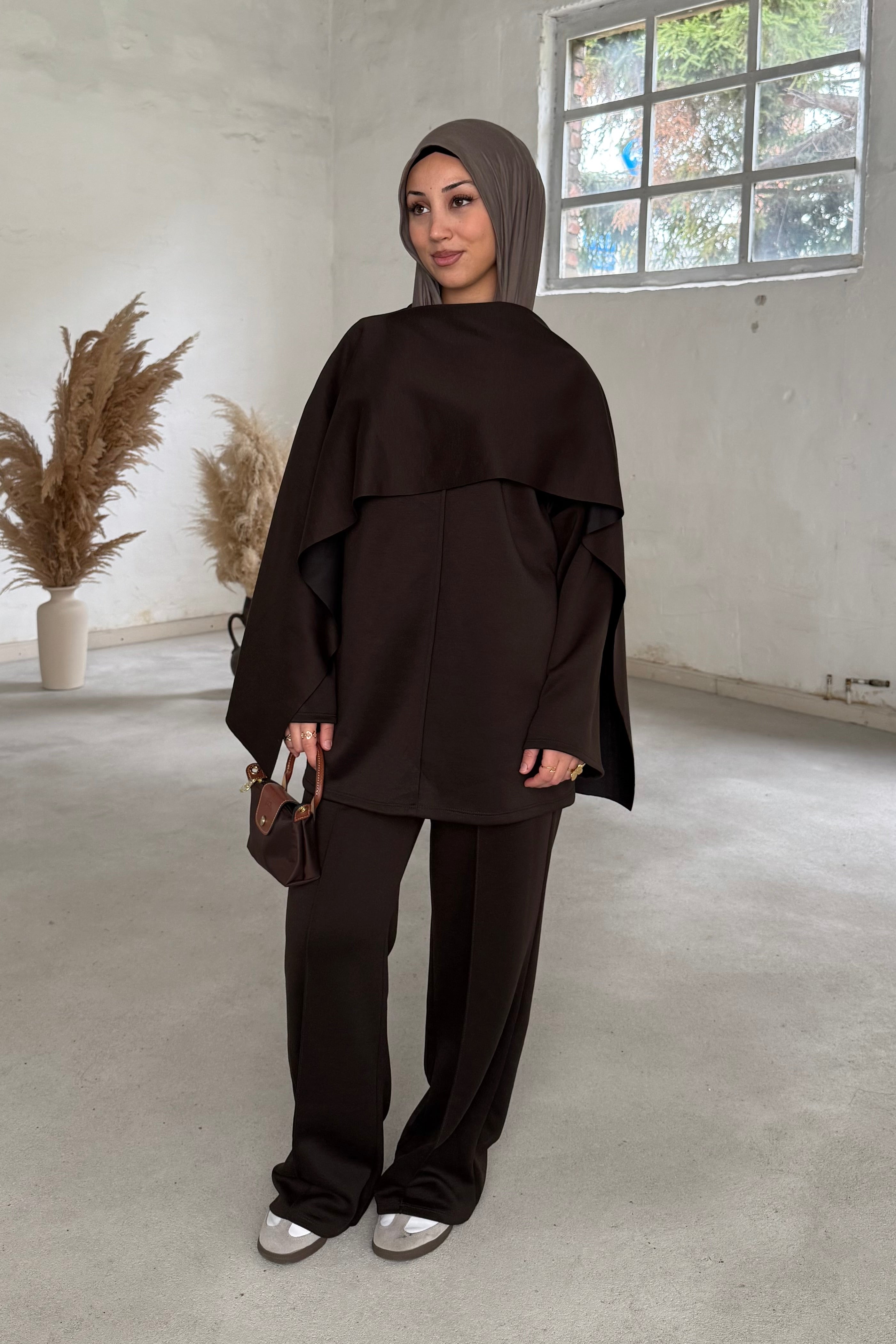 Zara 2-Teiler mit Cape