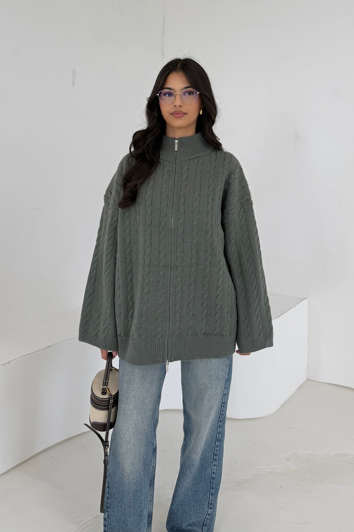 Ece Cardigan mit Zopfmuster