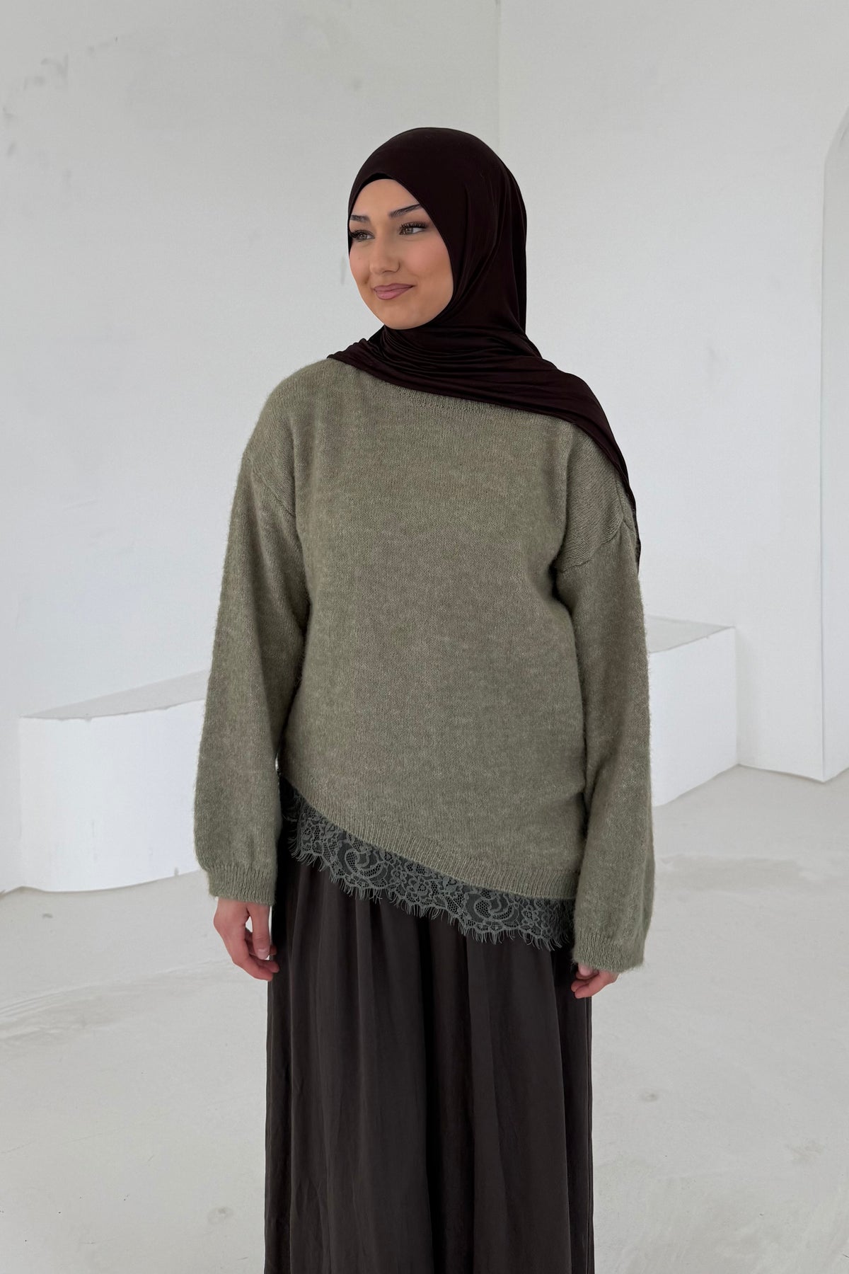 Pullover mit Spitze