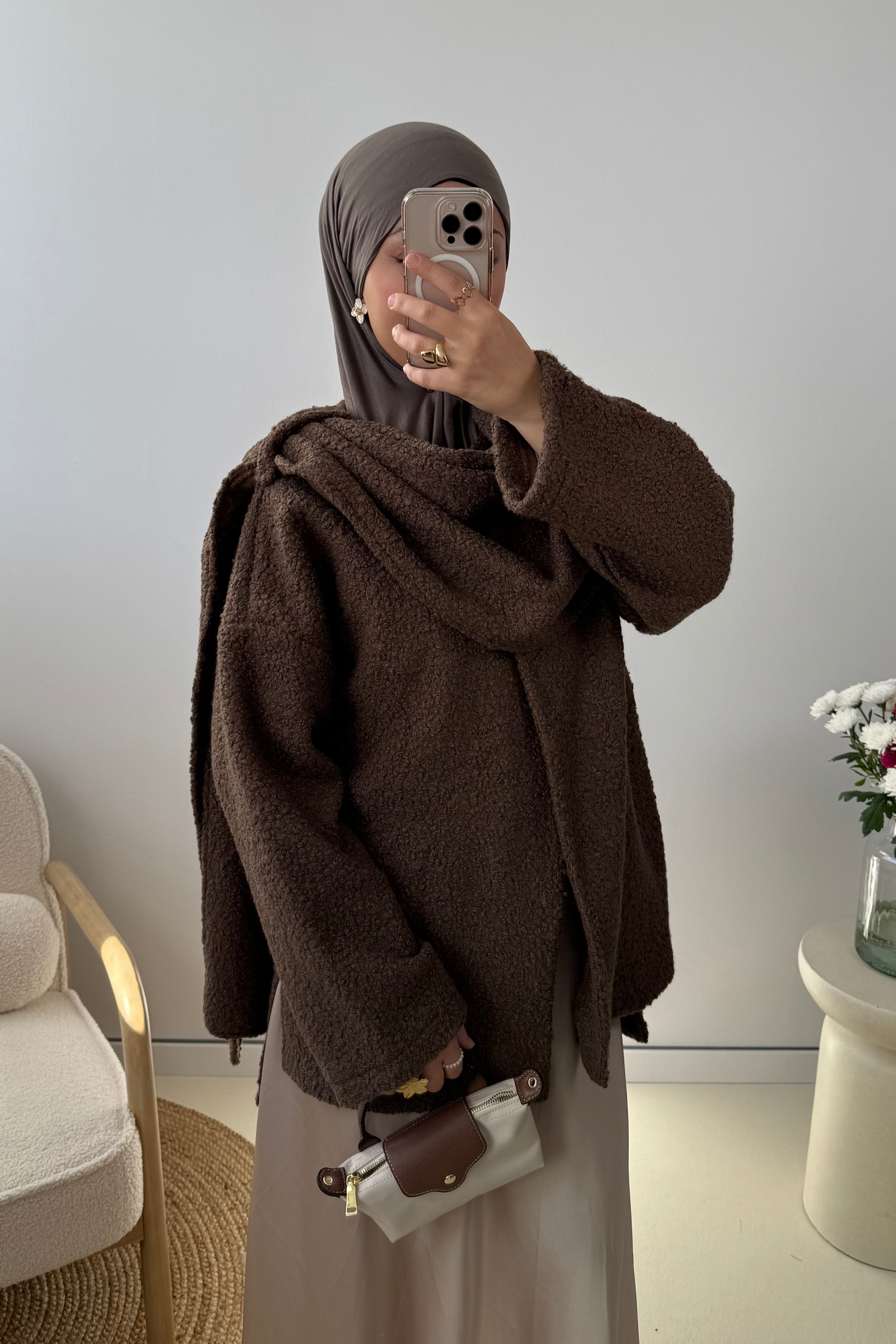 Liv Teddy Short Mantel mit integriertem Schal