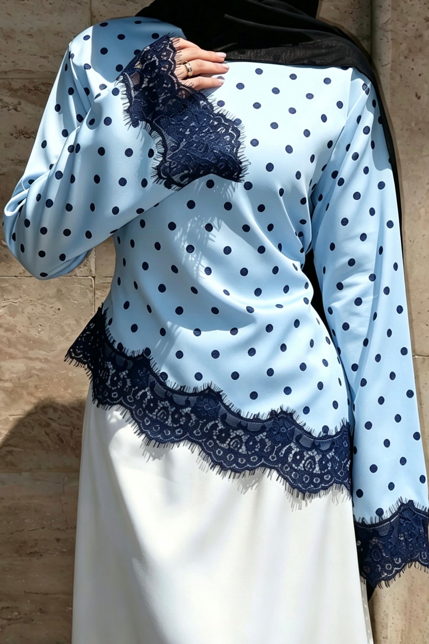 Emily Spitzen Oberteil