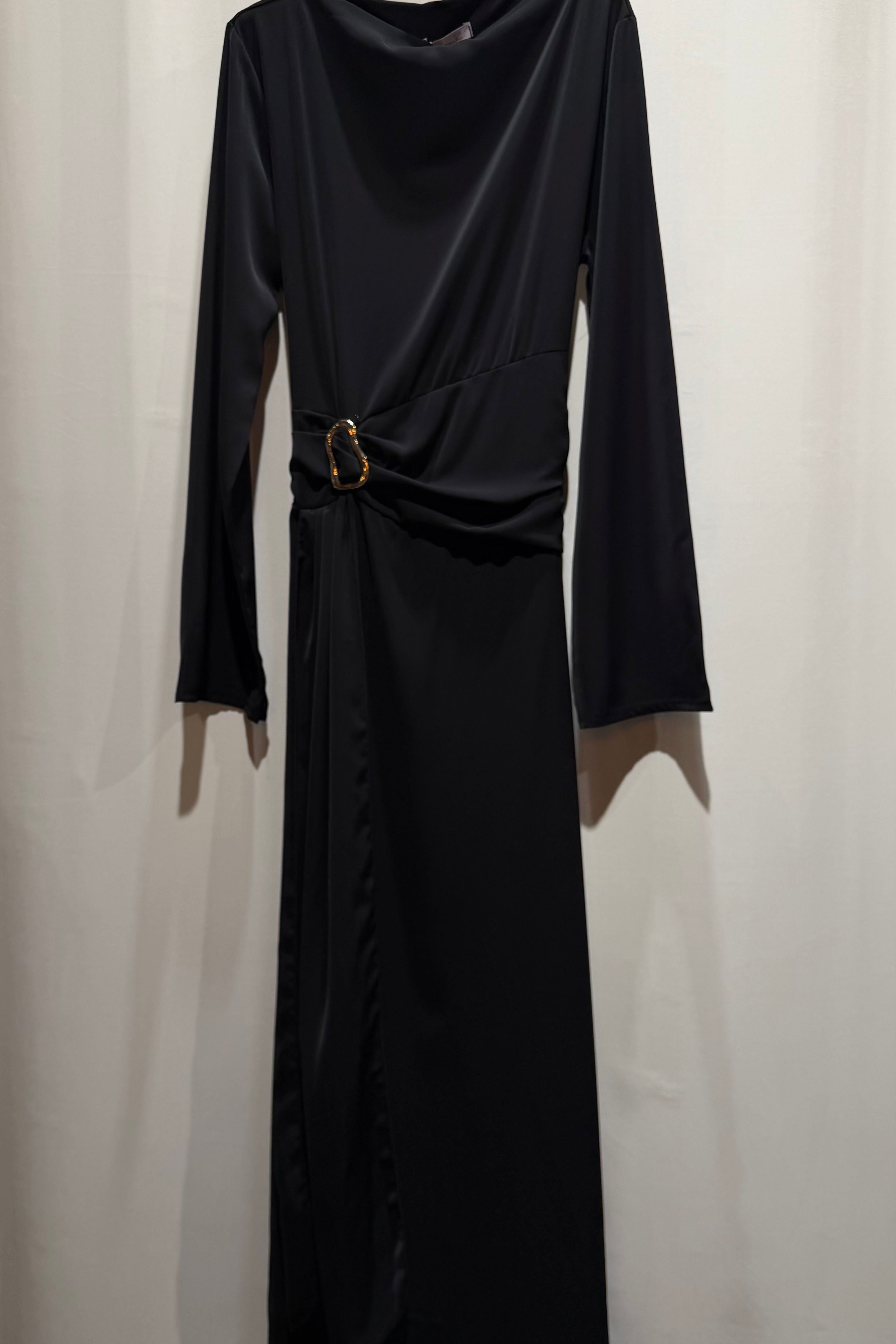 Tiba Kleid