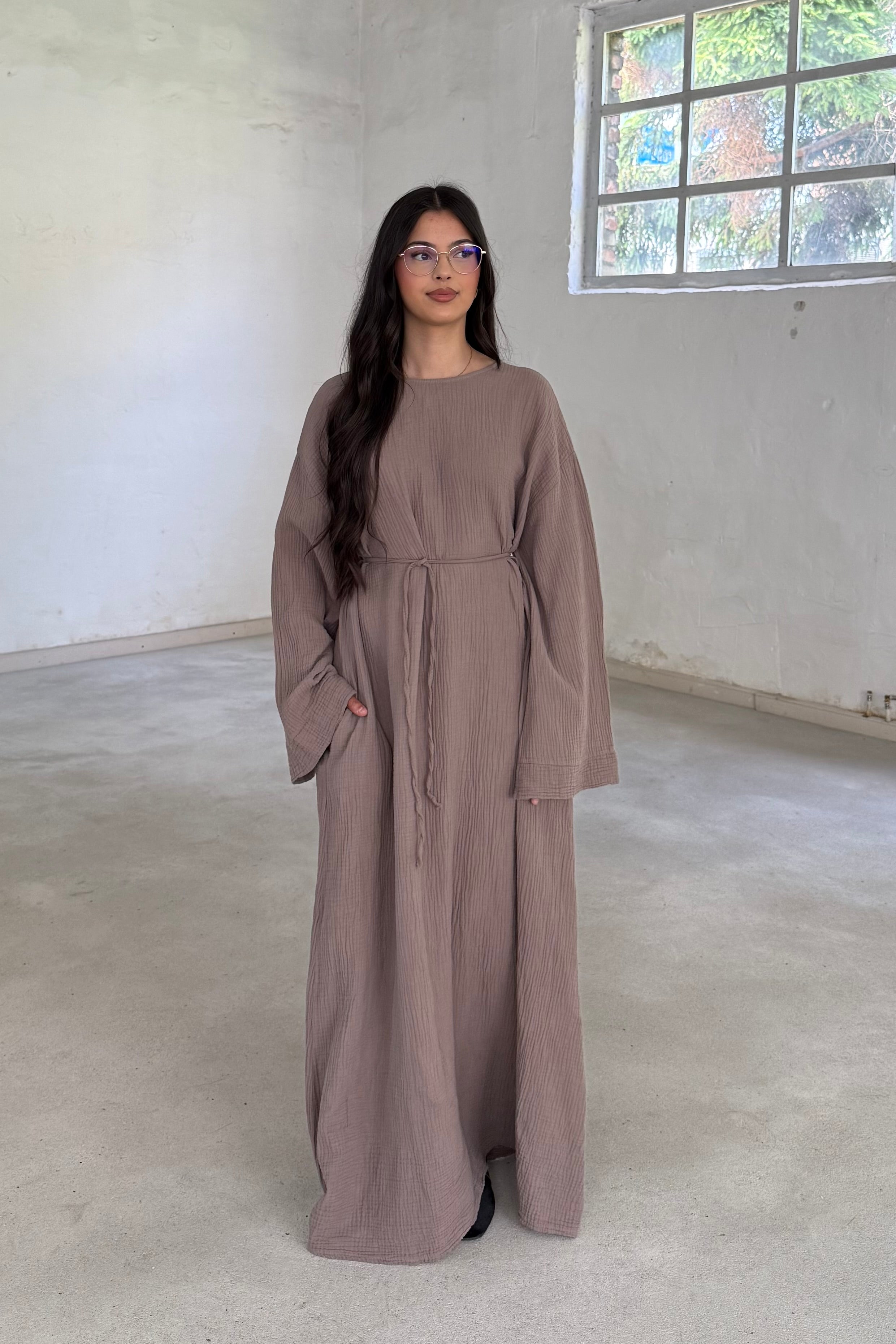 Ebru Musselin Abaya