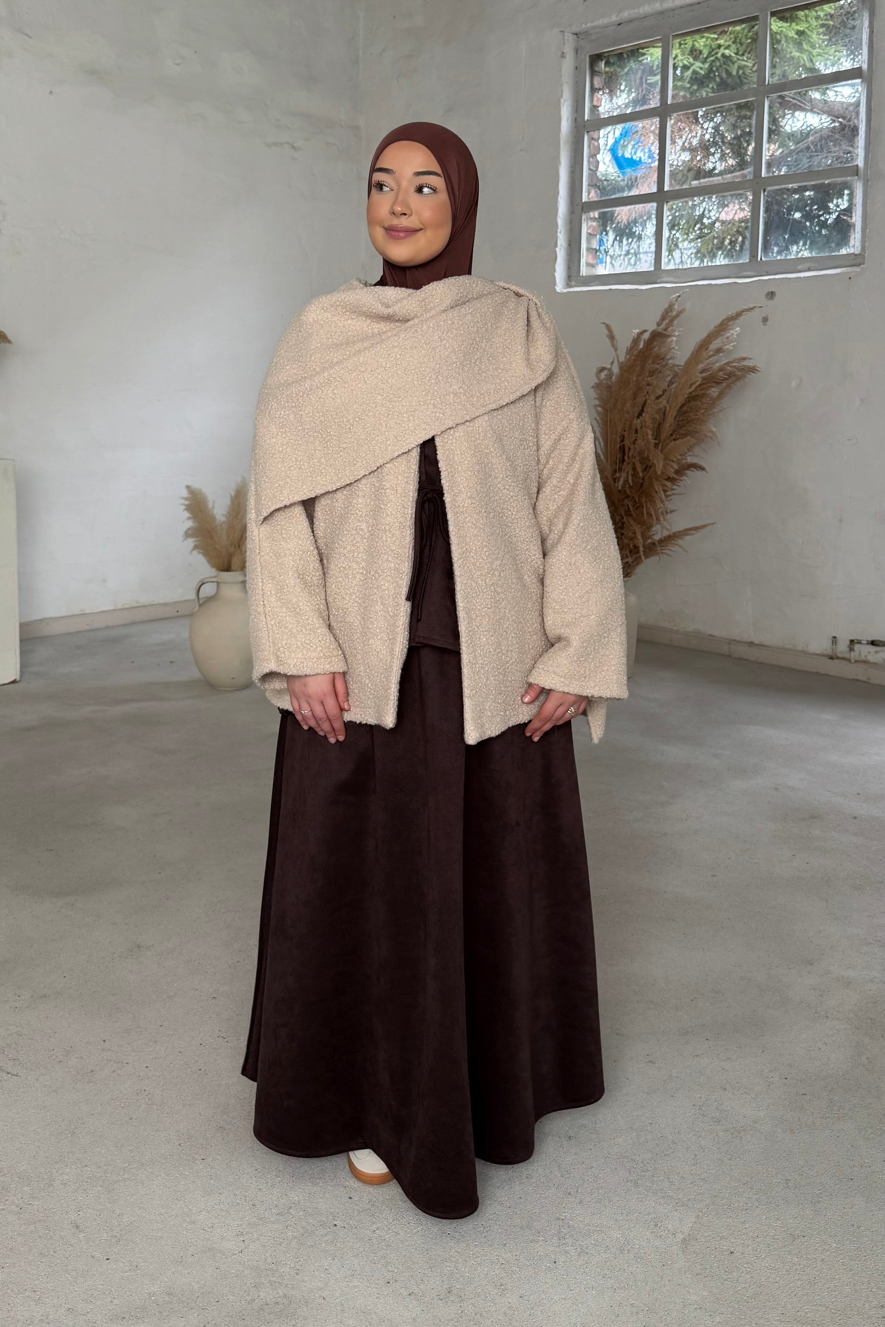 Liv Teddy Short Mantel mit integriertem Schal