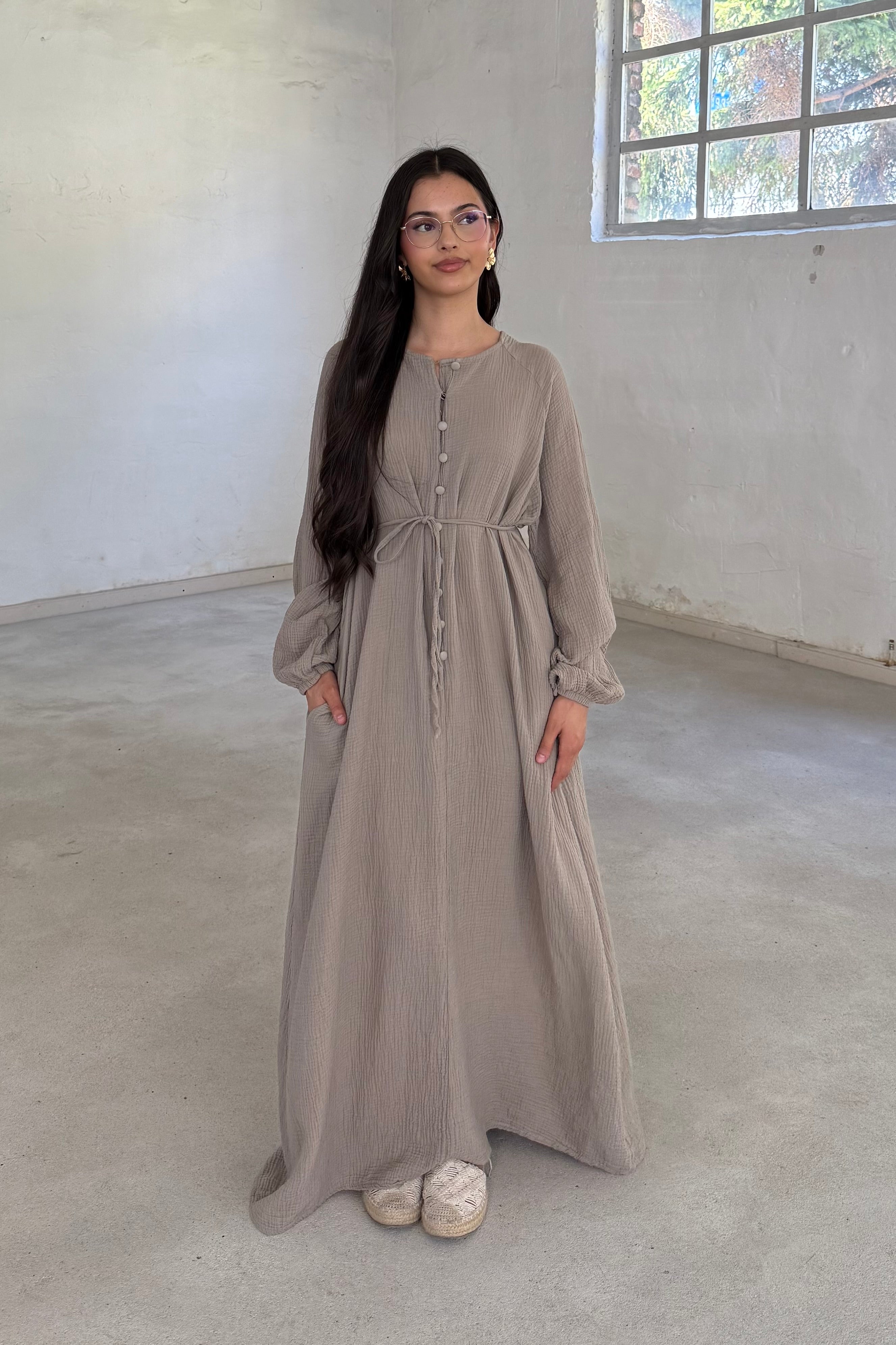 Mayla Musselin Kleid mit Knopfdetails