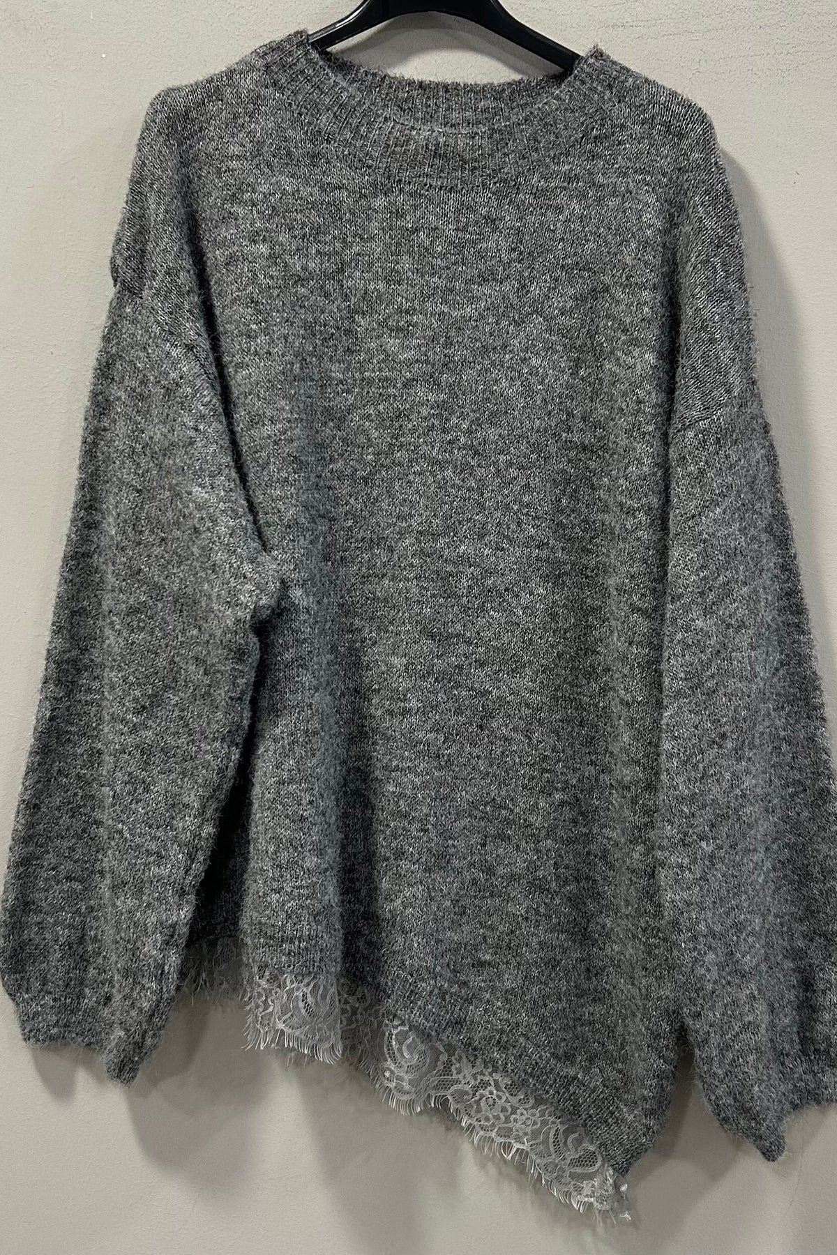 Pullover mit Spitze