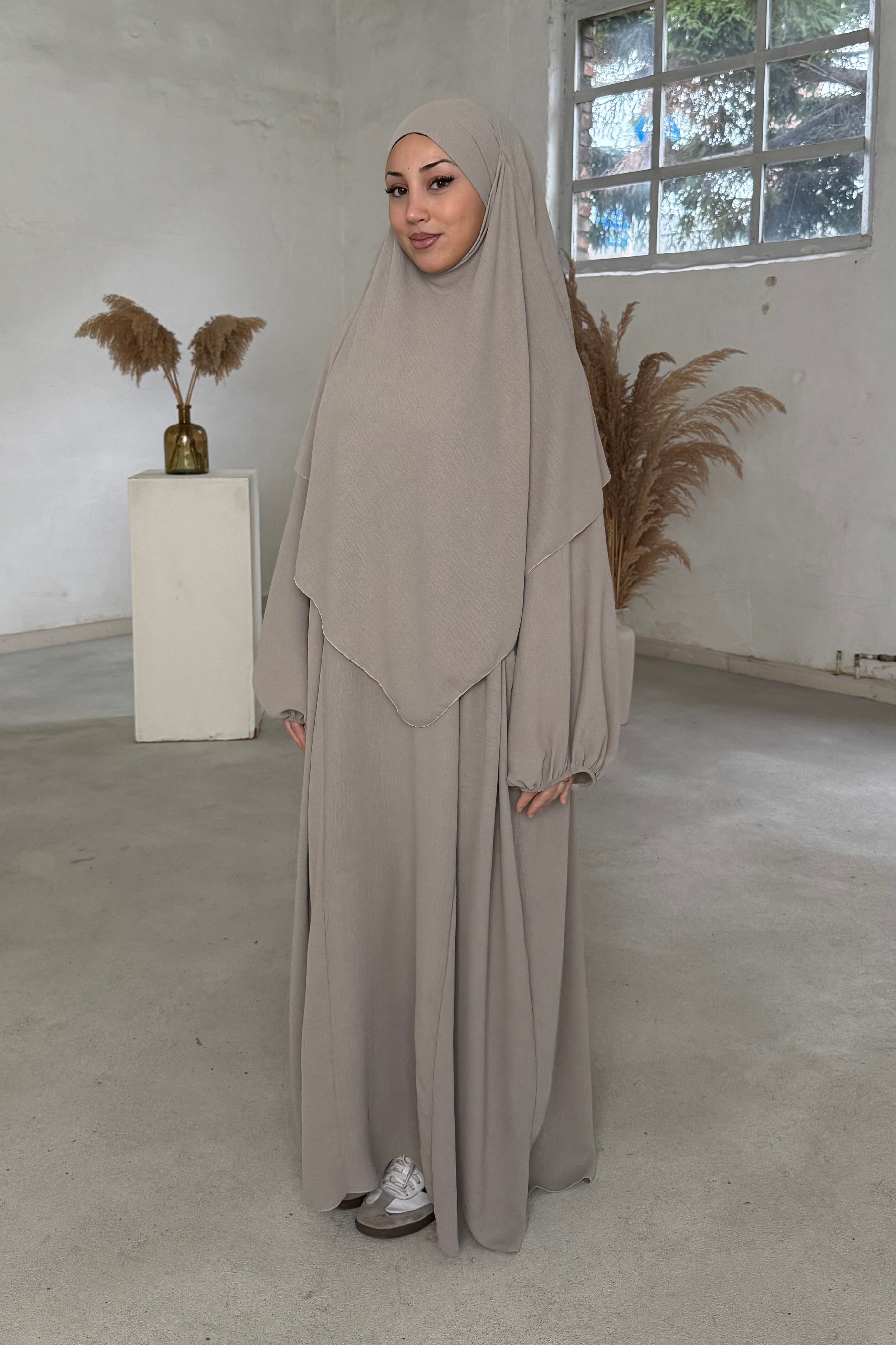 Naima Abaya Set