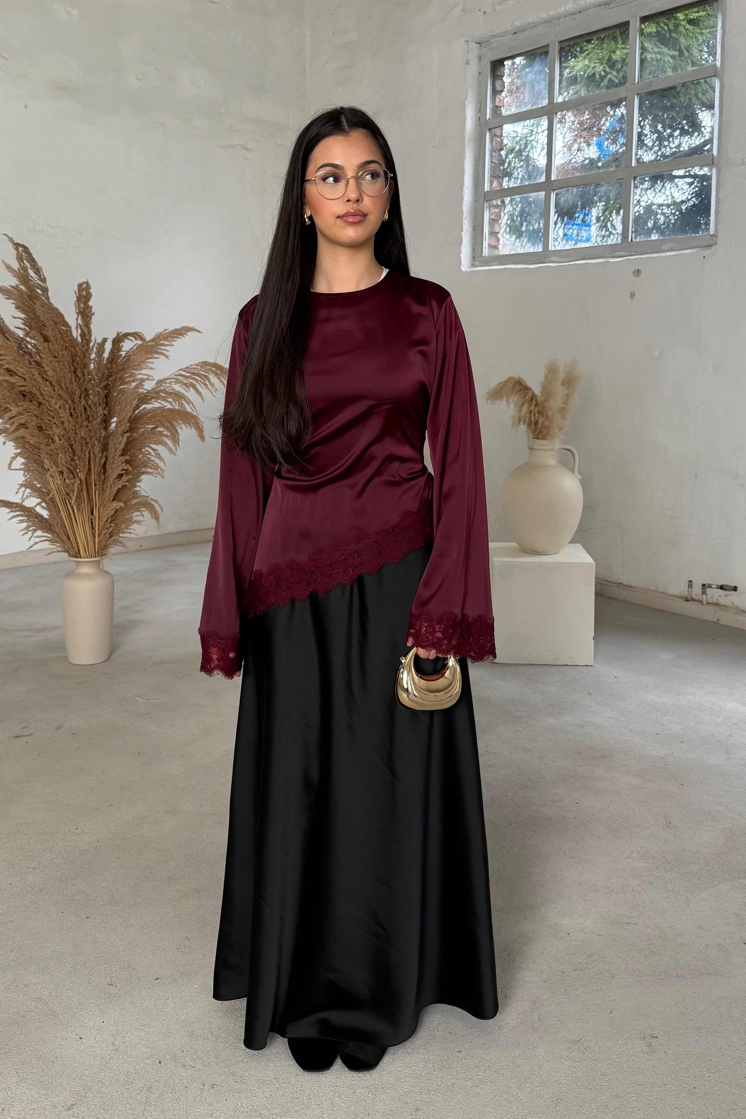 Mona Spitzen-Oberteil