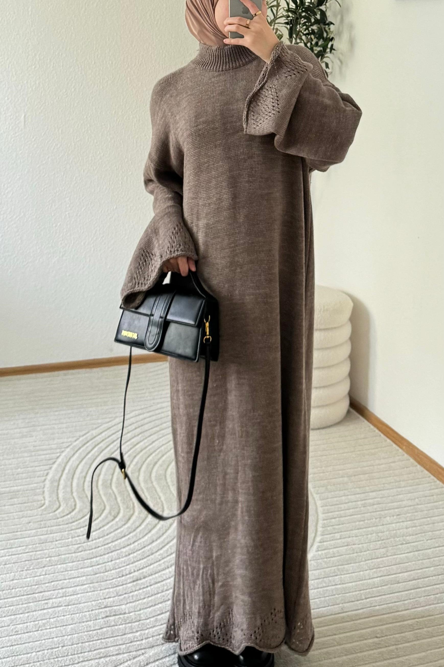 Alya Strickkleid
