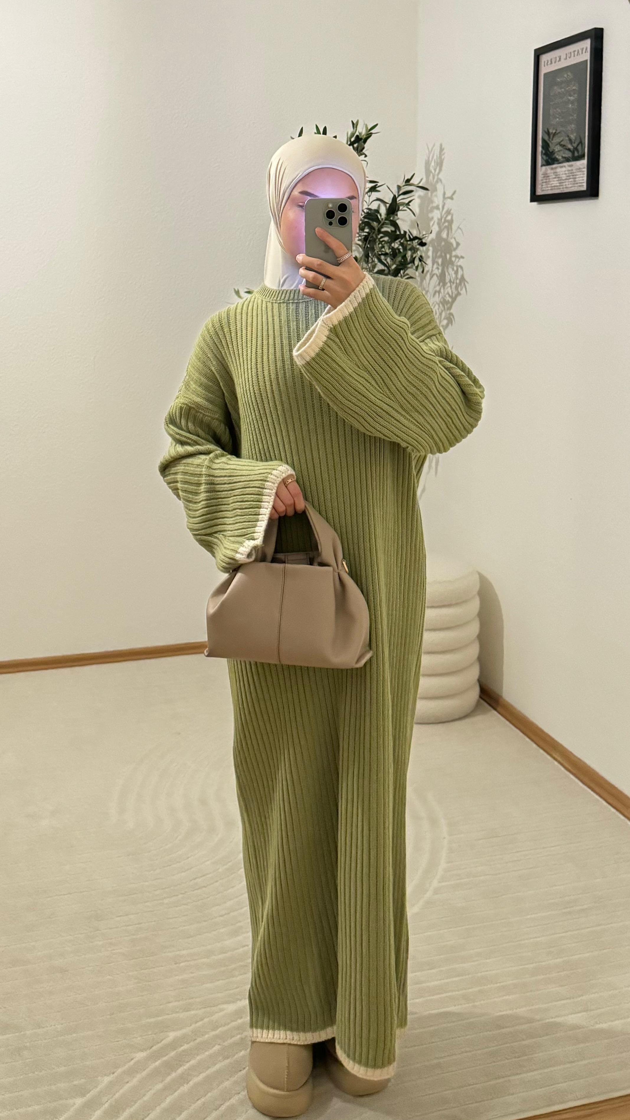 Tara Strickkleid in Avocado