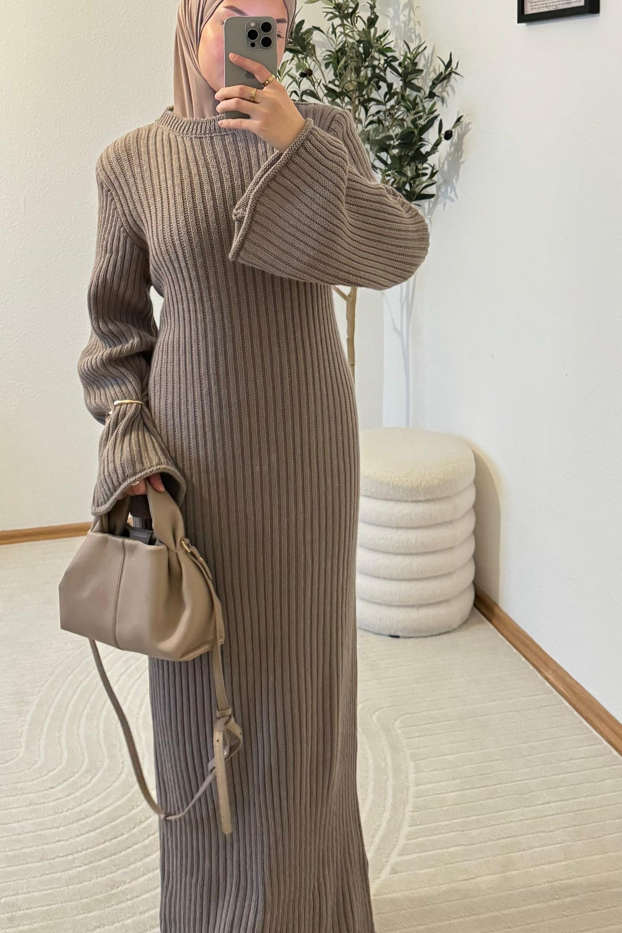 Dana Strickkleid