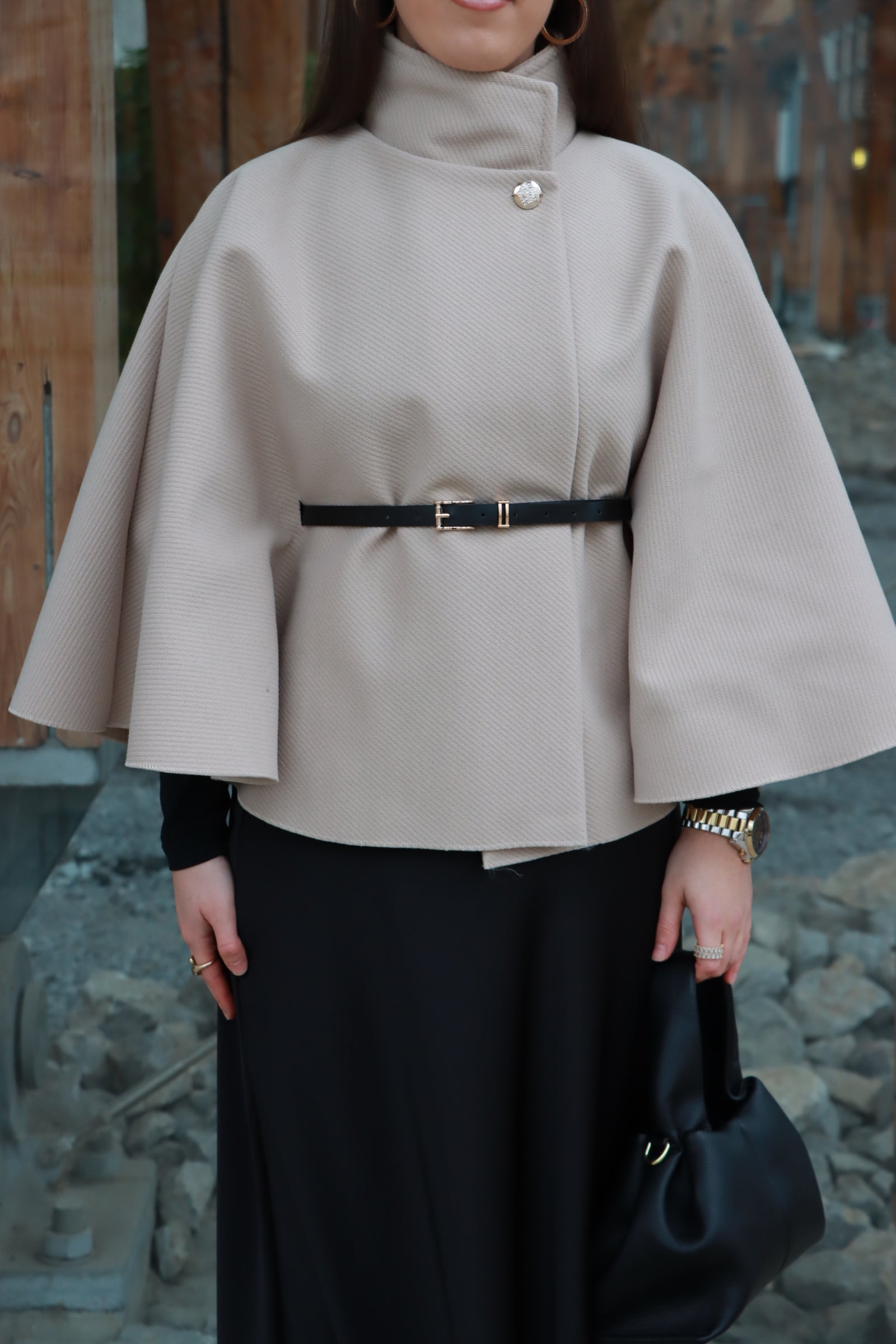 Cape mit Gürtel in kurz