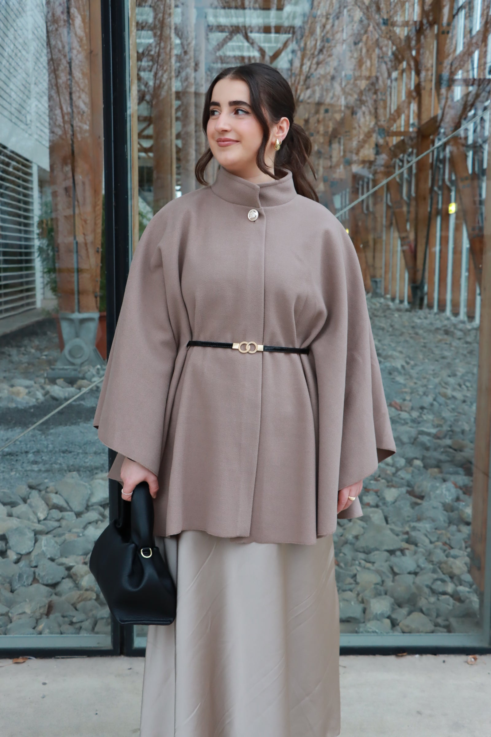 Cape mit Gürtel in lang