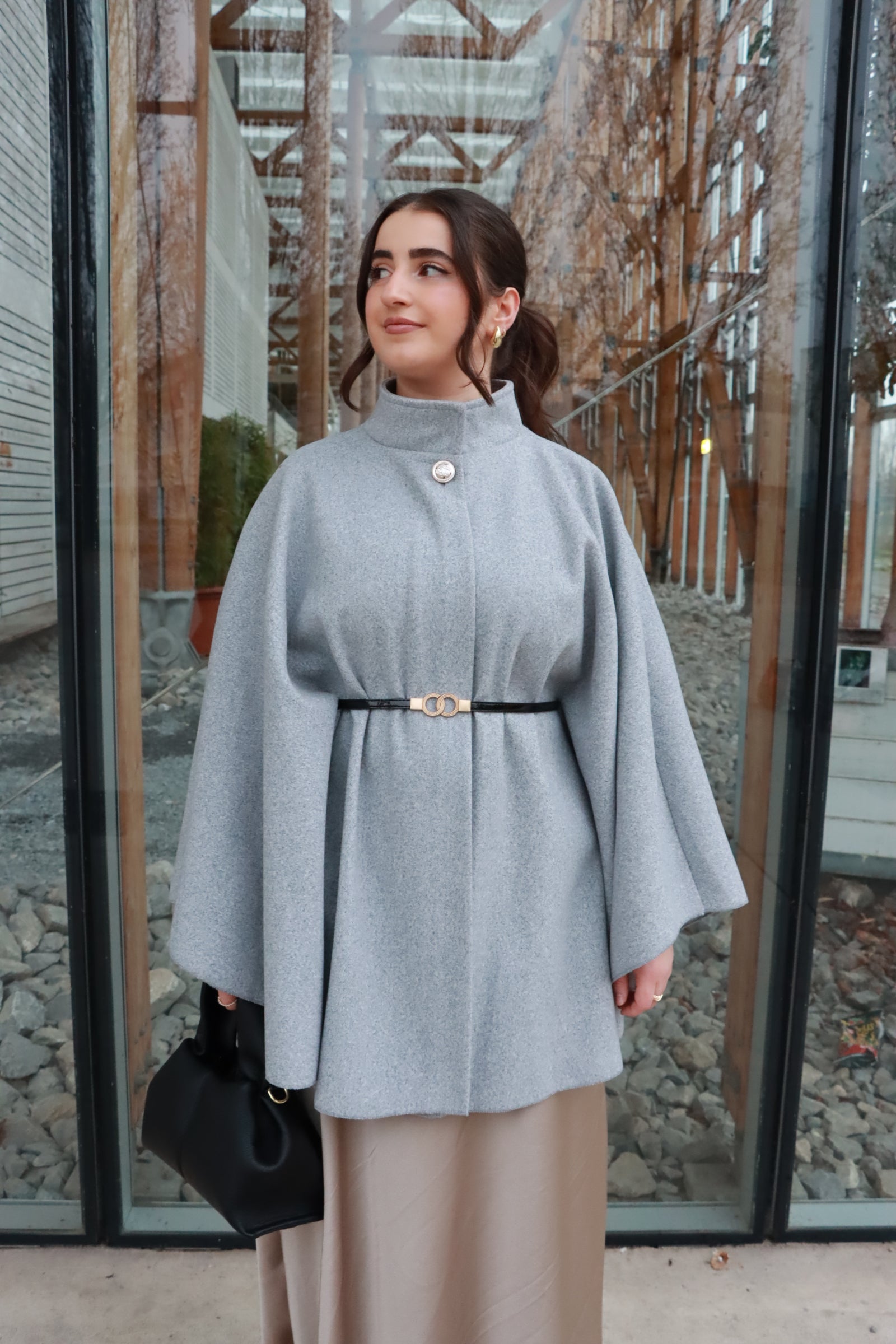 Cape mit Gürtel in lang