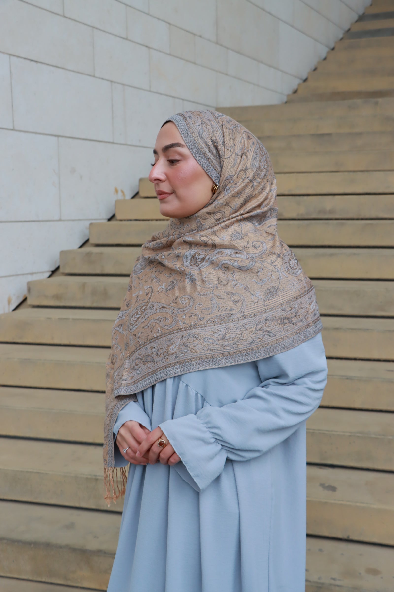 Pashmina in Sand