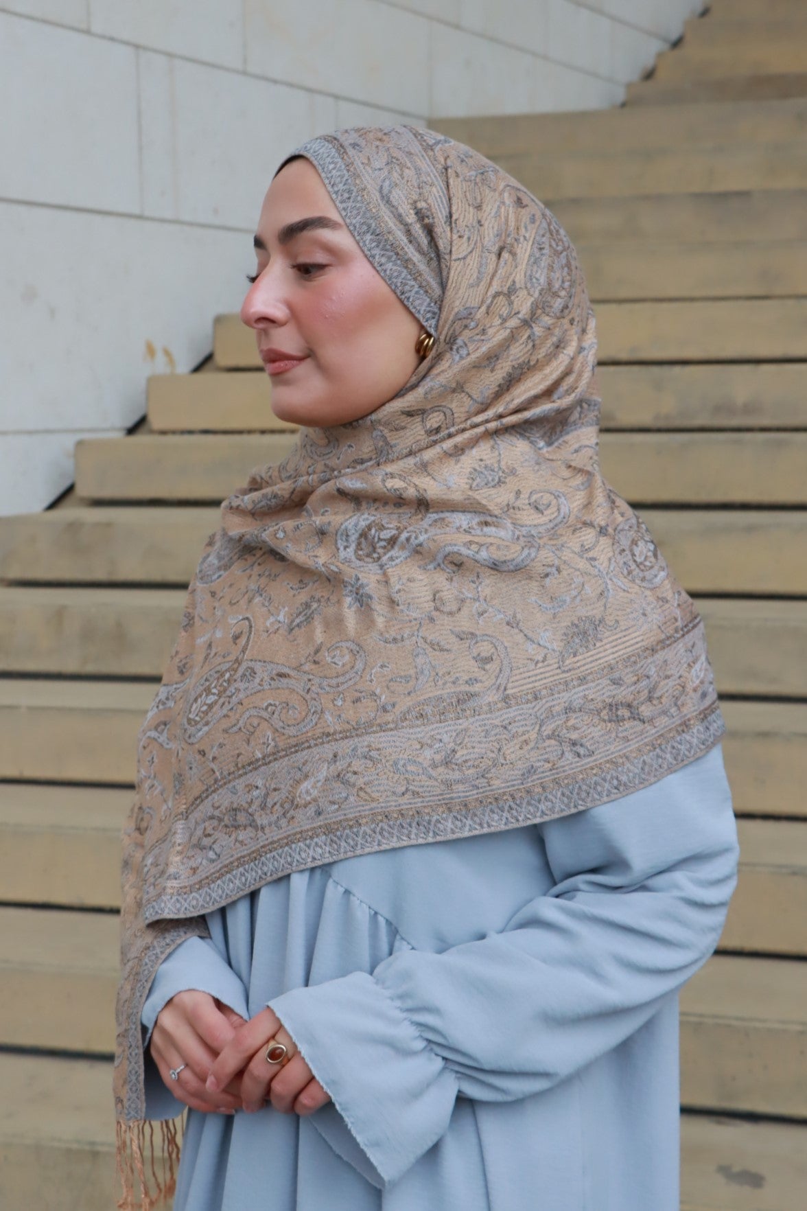 Pashmina in Sand