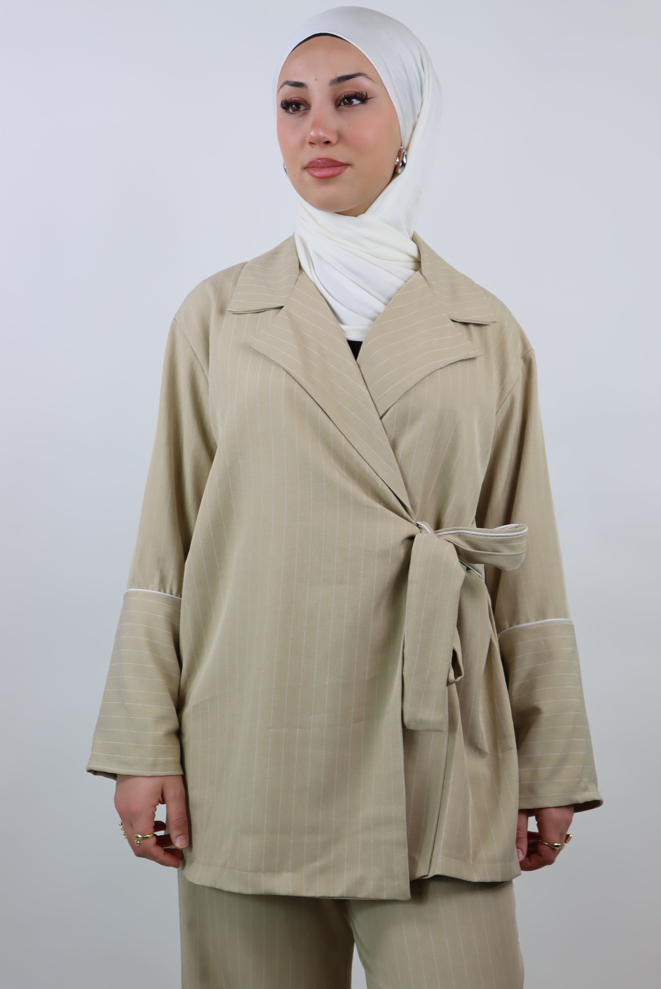 Aya Set in Beige