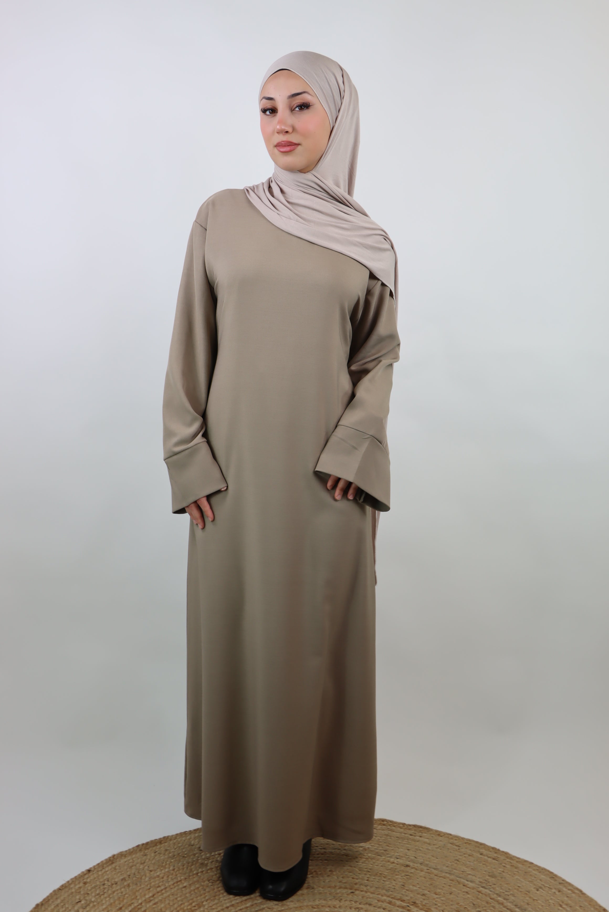 Nada Kleid in Taupe