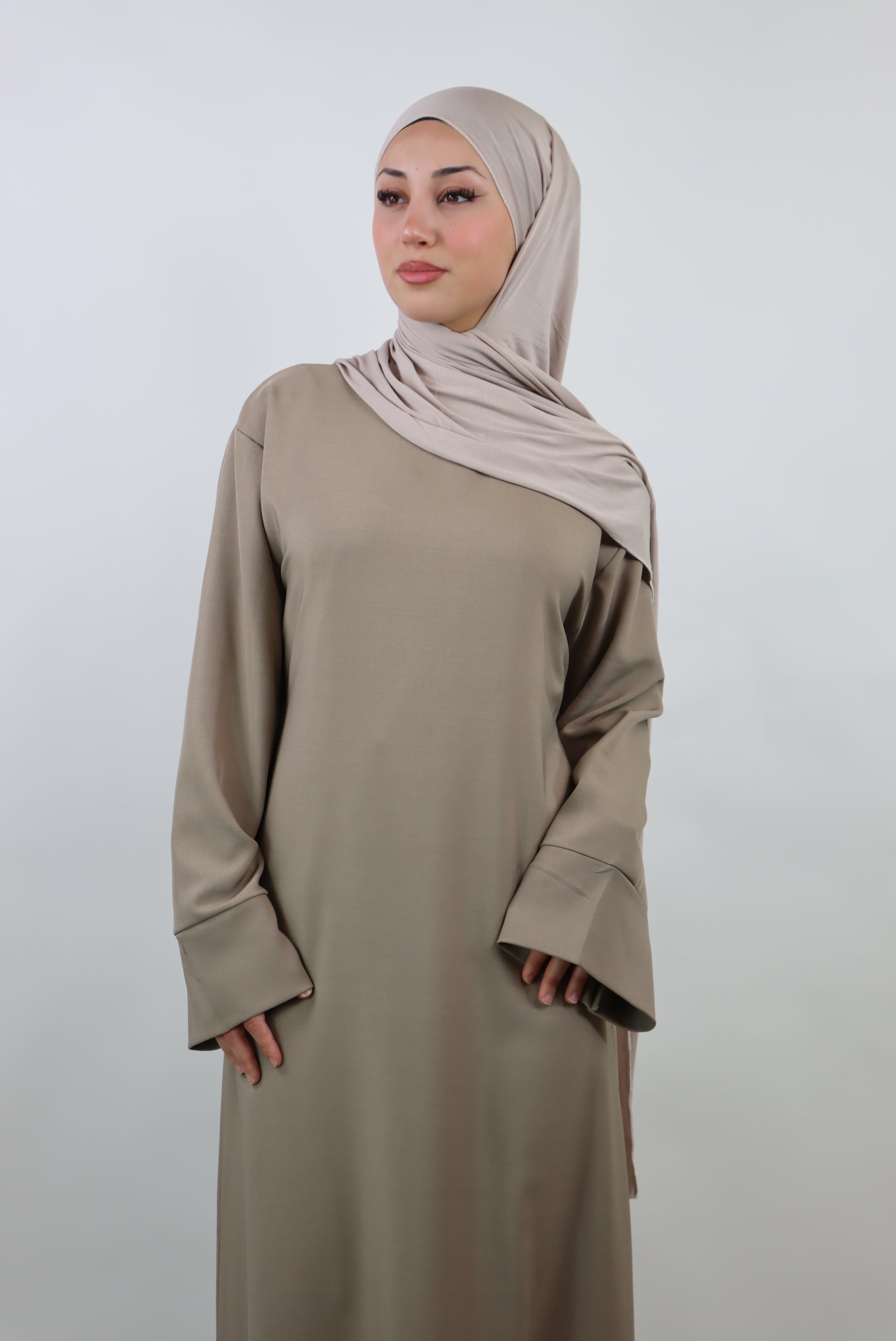 Nada Kleid in Taupe