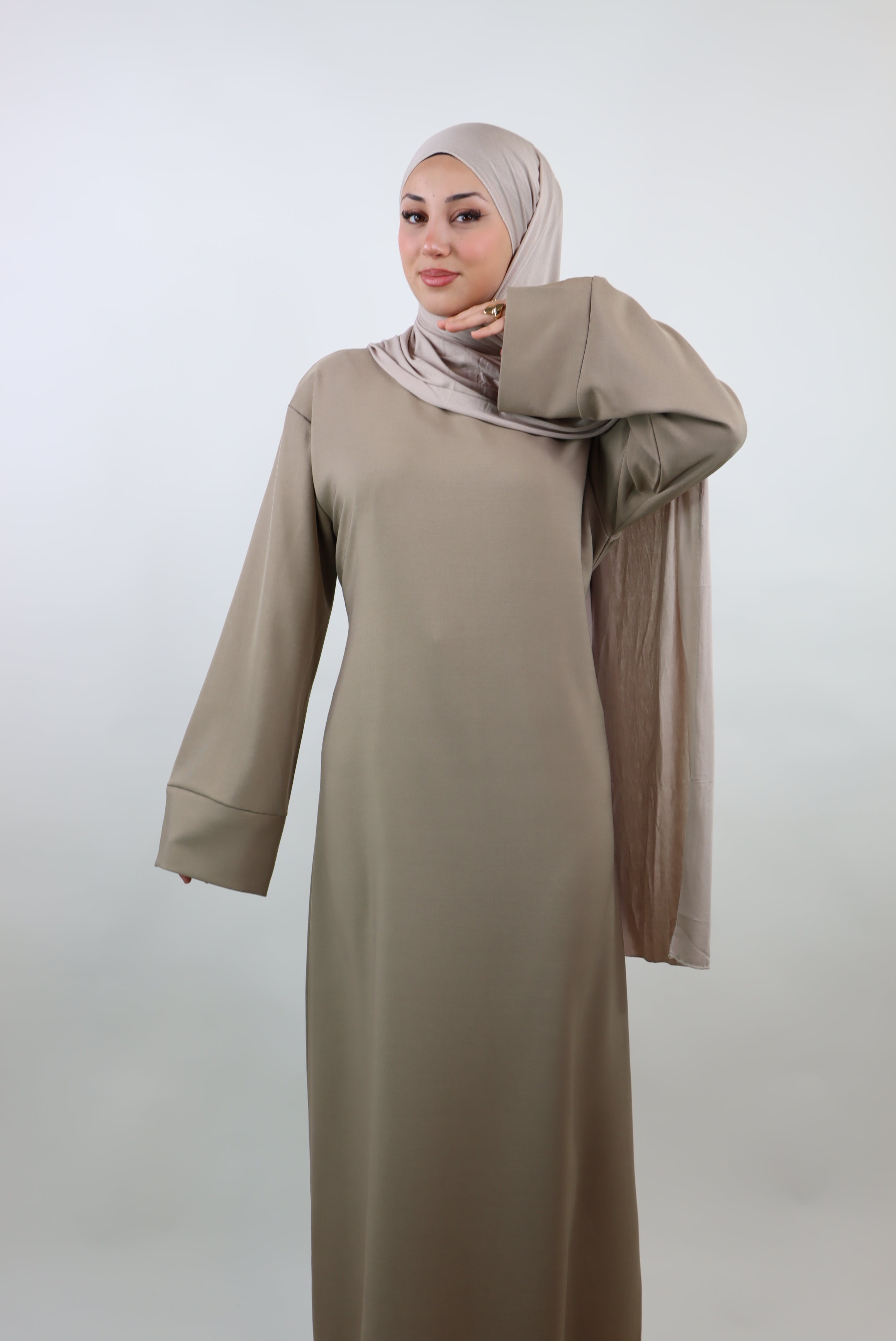 Nada Kleid in Taupe