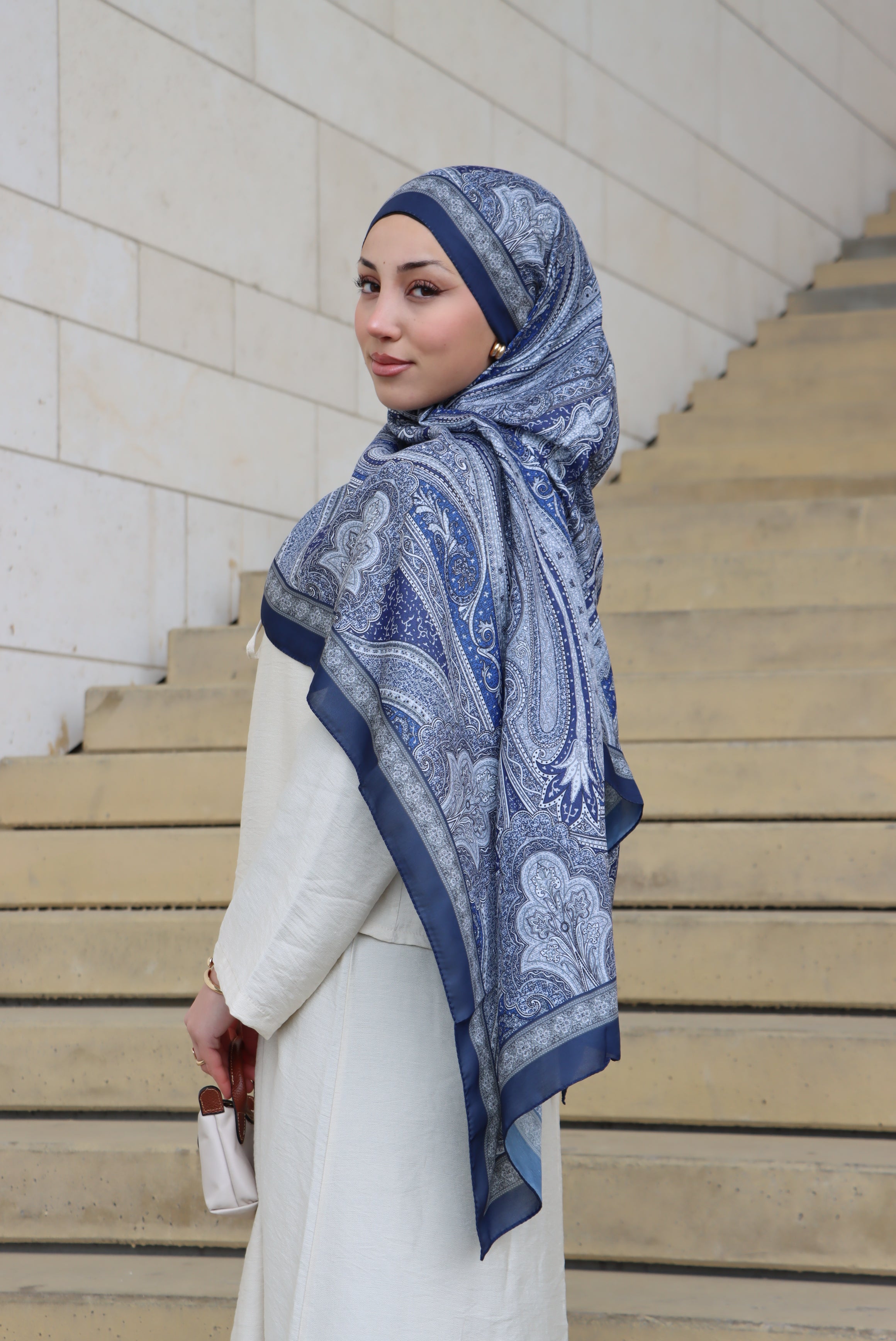 Soft Bohéme Hijab in Maris