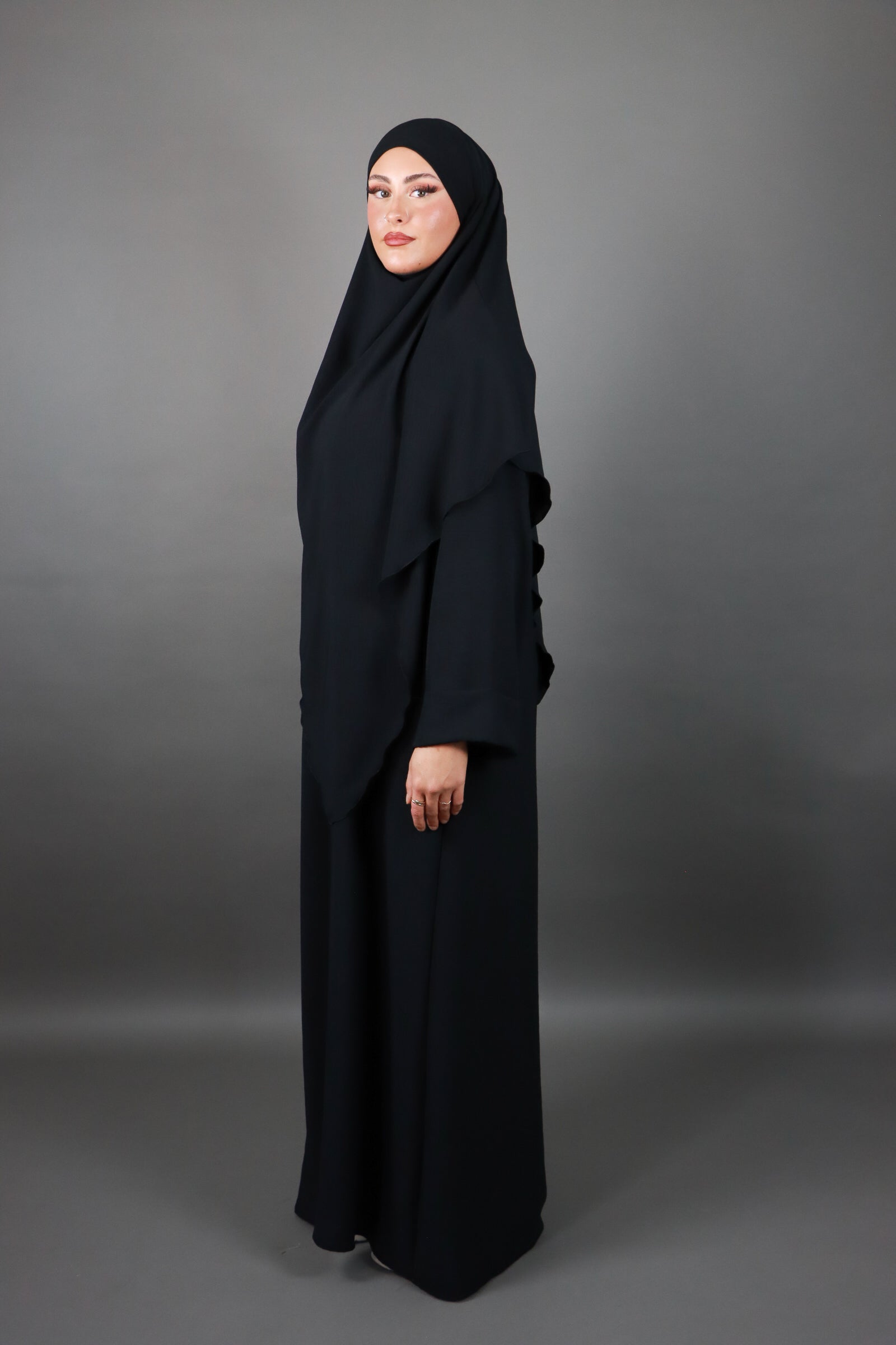 Nour Abaya Set mit Khimar