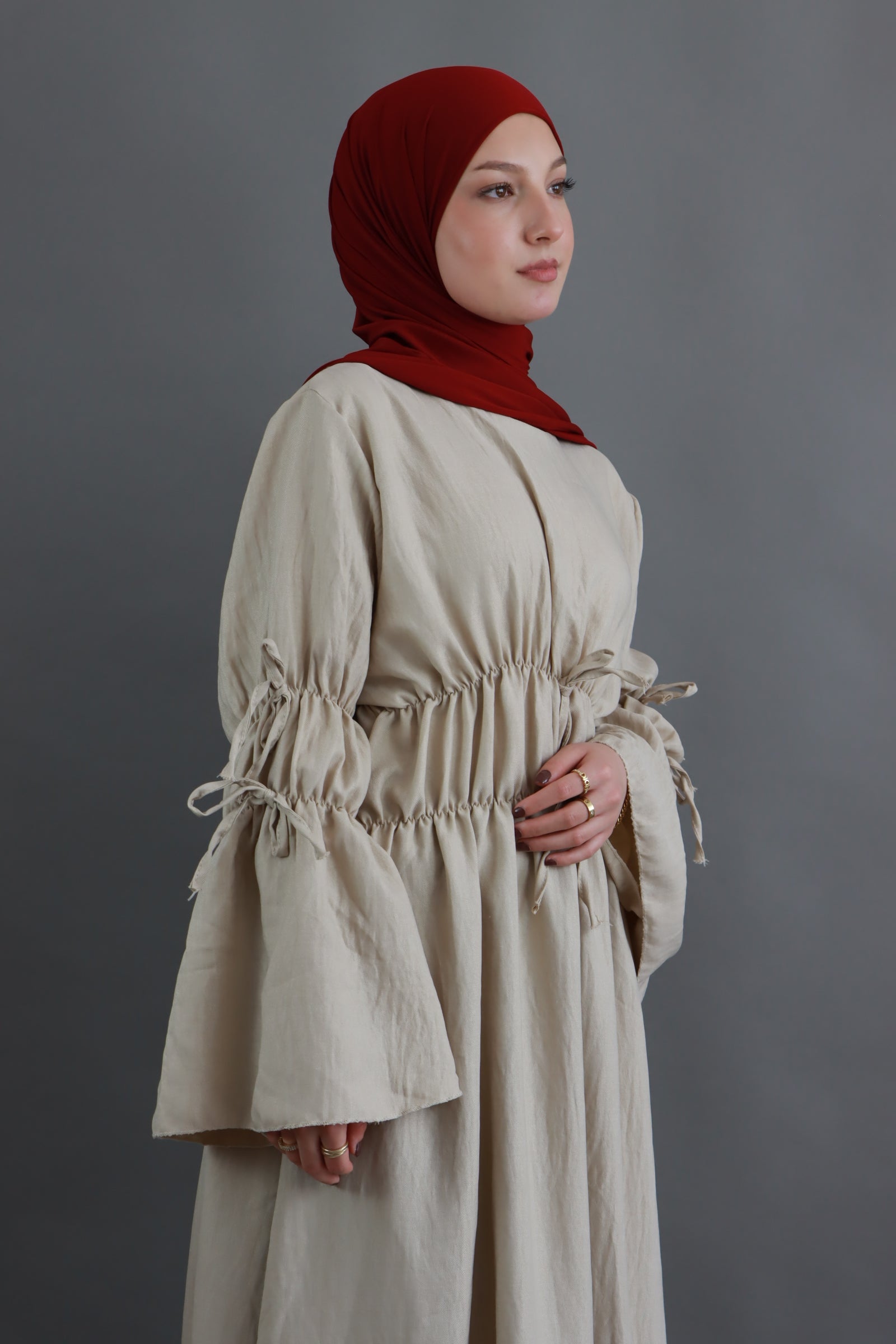 "Ayza" Kleid in Beige
