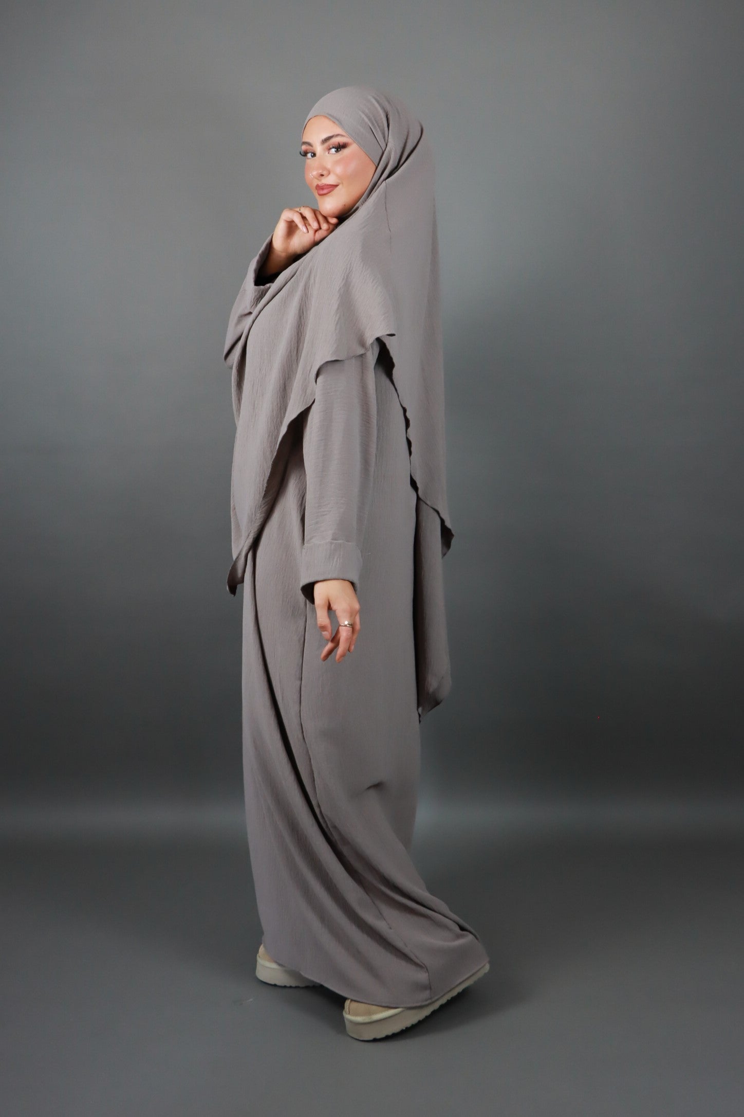 Nour Abaya Set mit Khimar