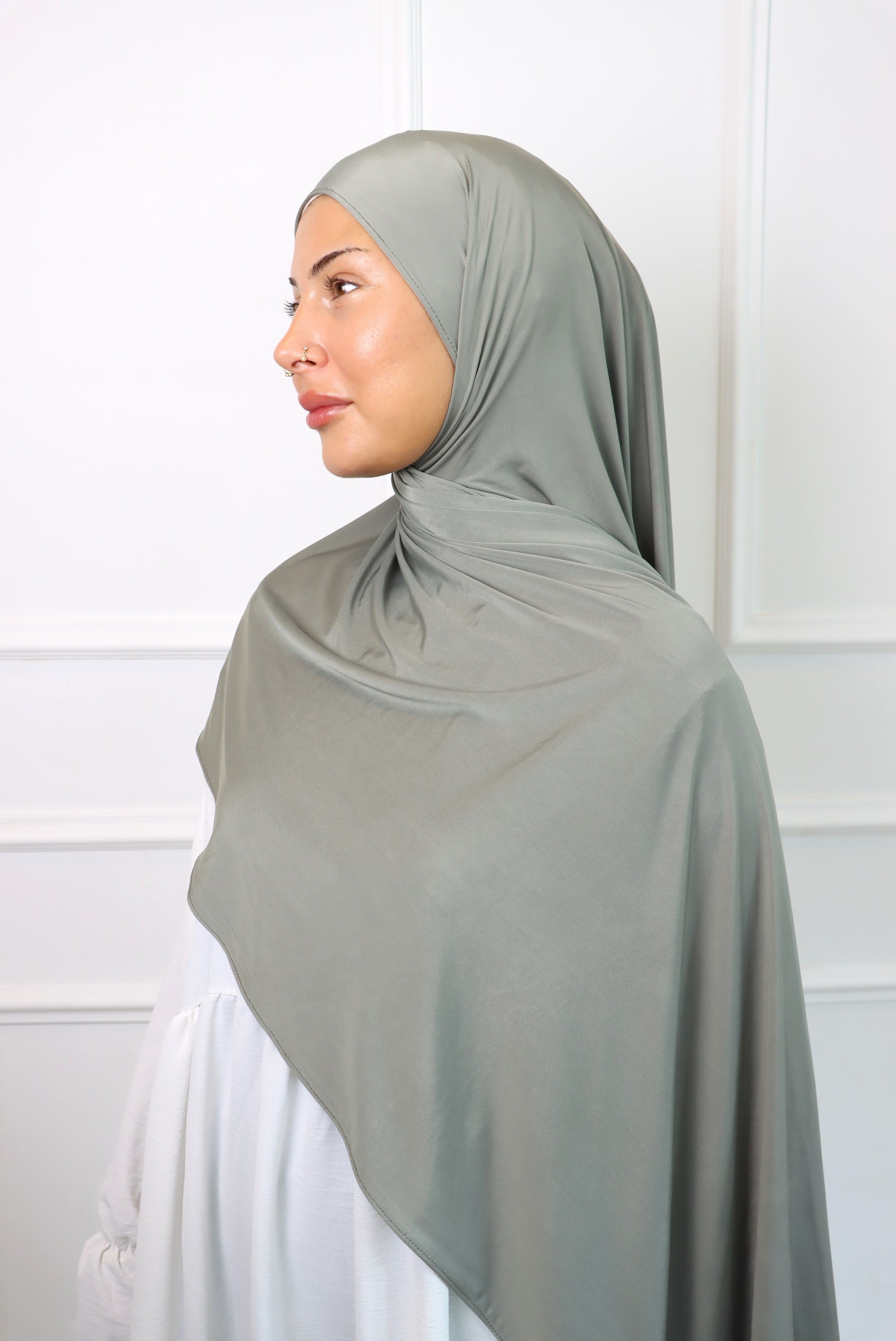 Liquid Jersey in Olive