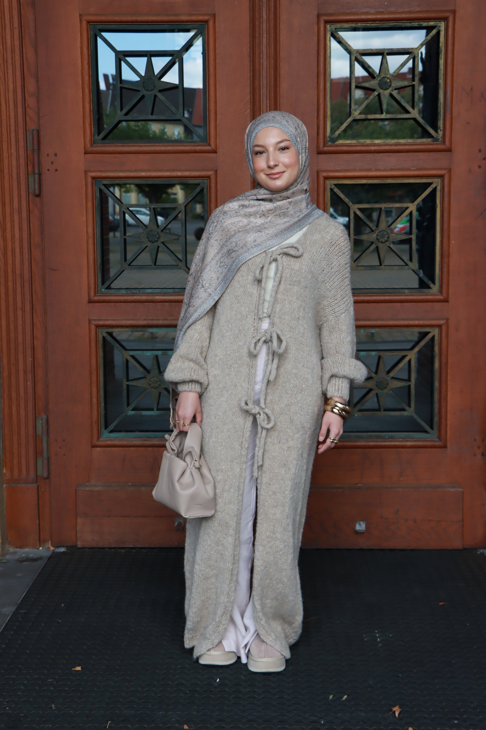 Amira Cardigan in Lang