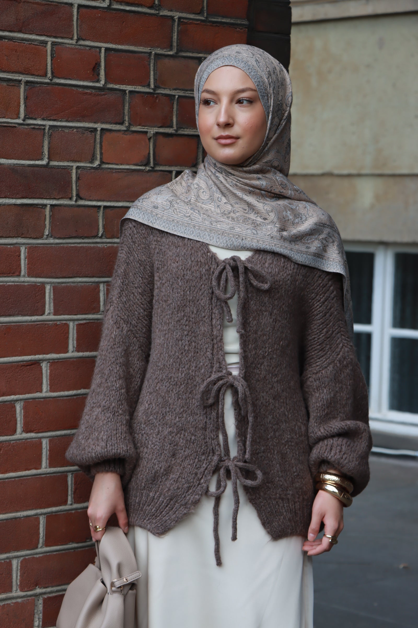 Amira Cardigan in Kurz