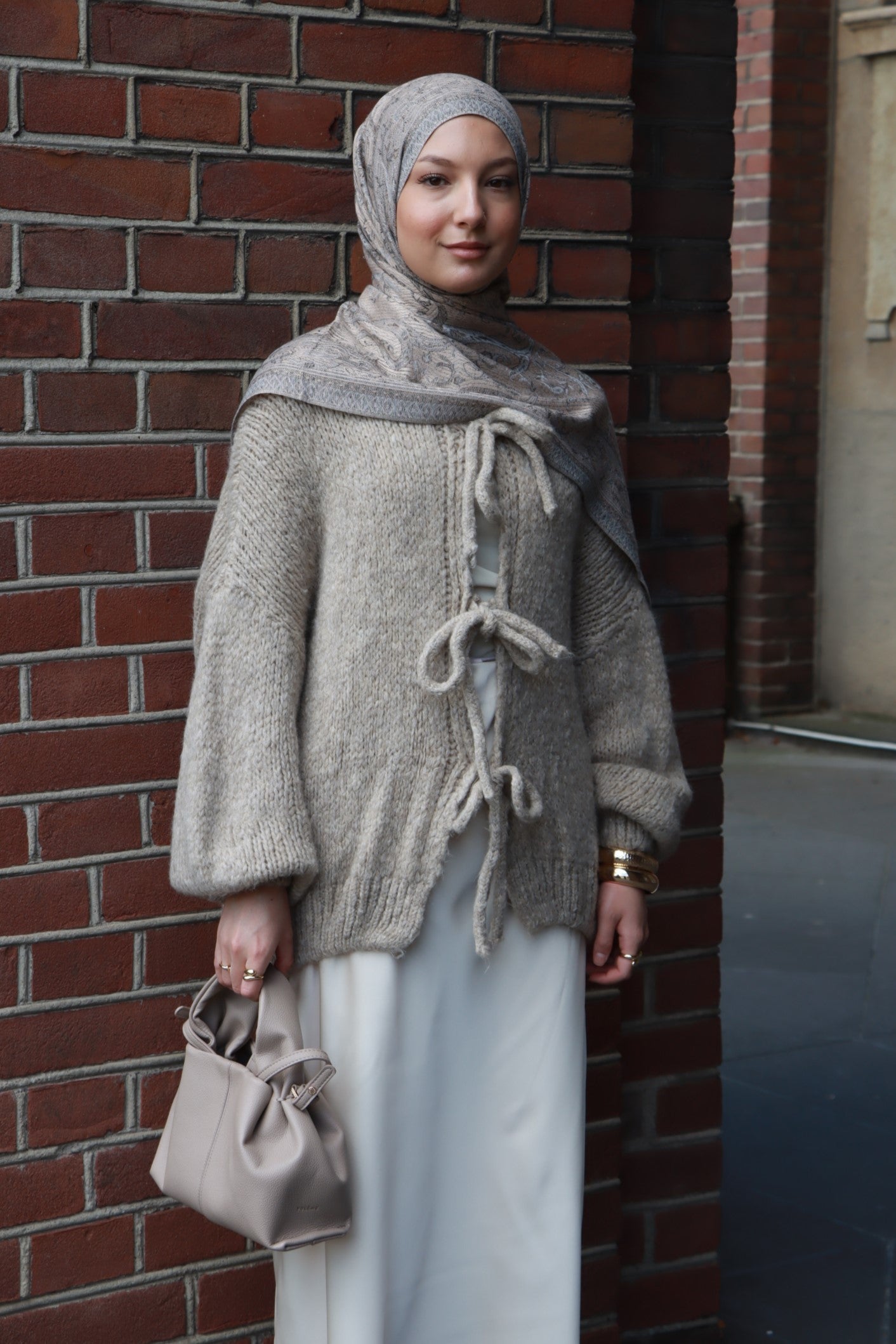 Amira Cardigan in Kurz