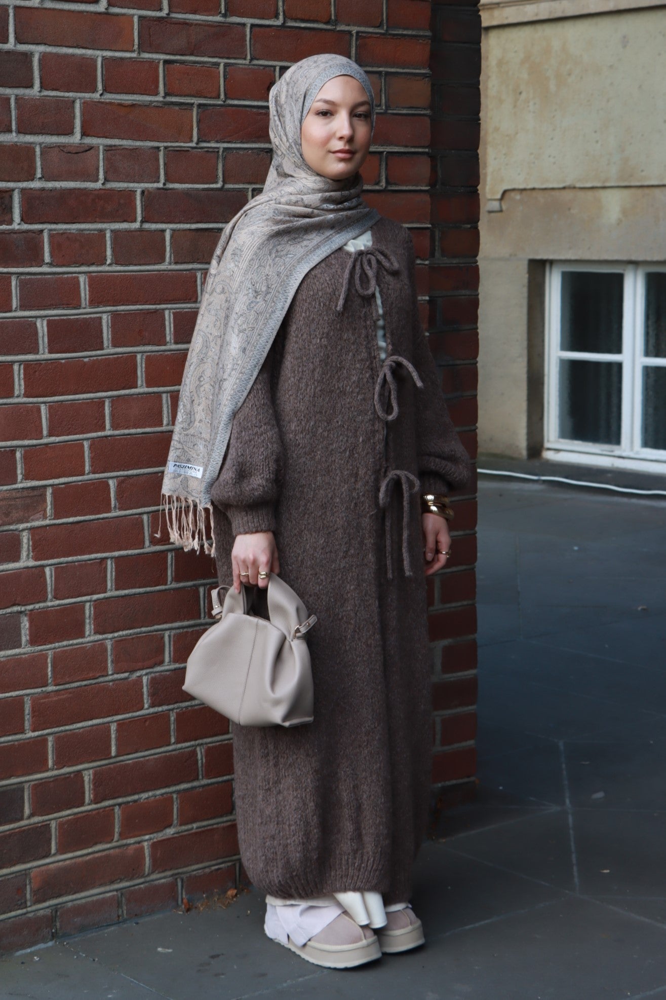 Amira Cardigan in Lang