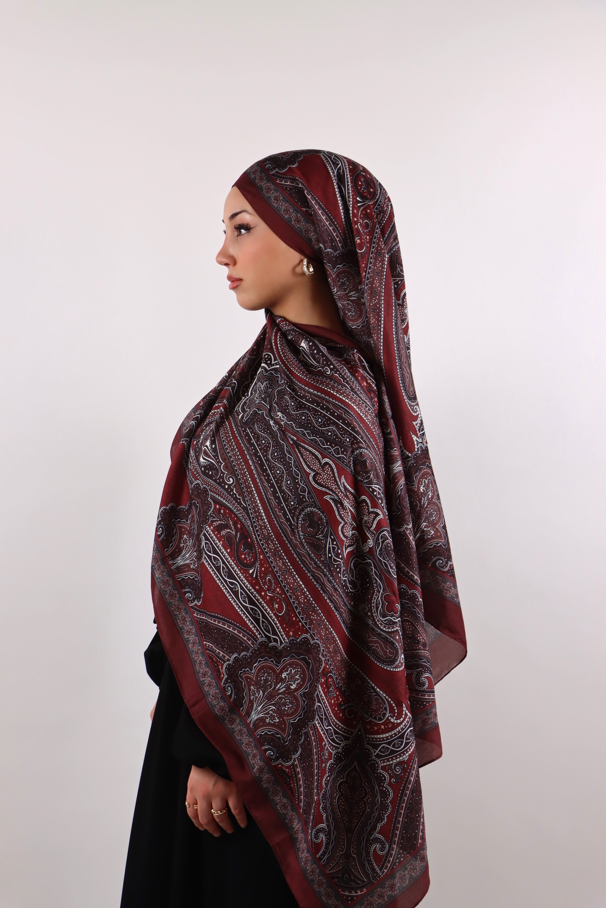 Soft Bohéme Hijab in Bordeaux