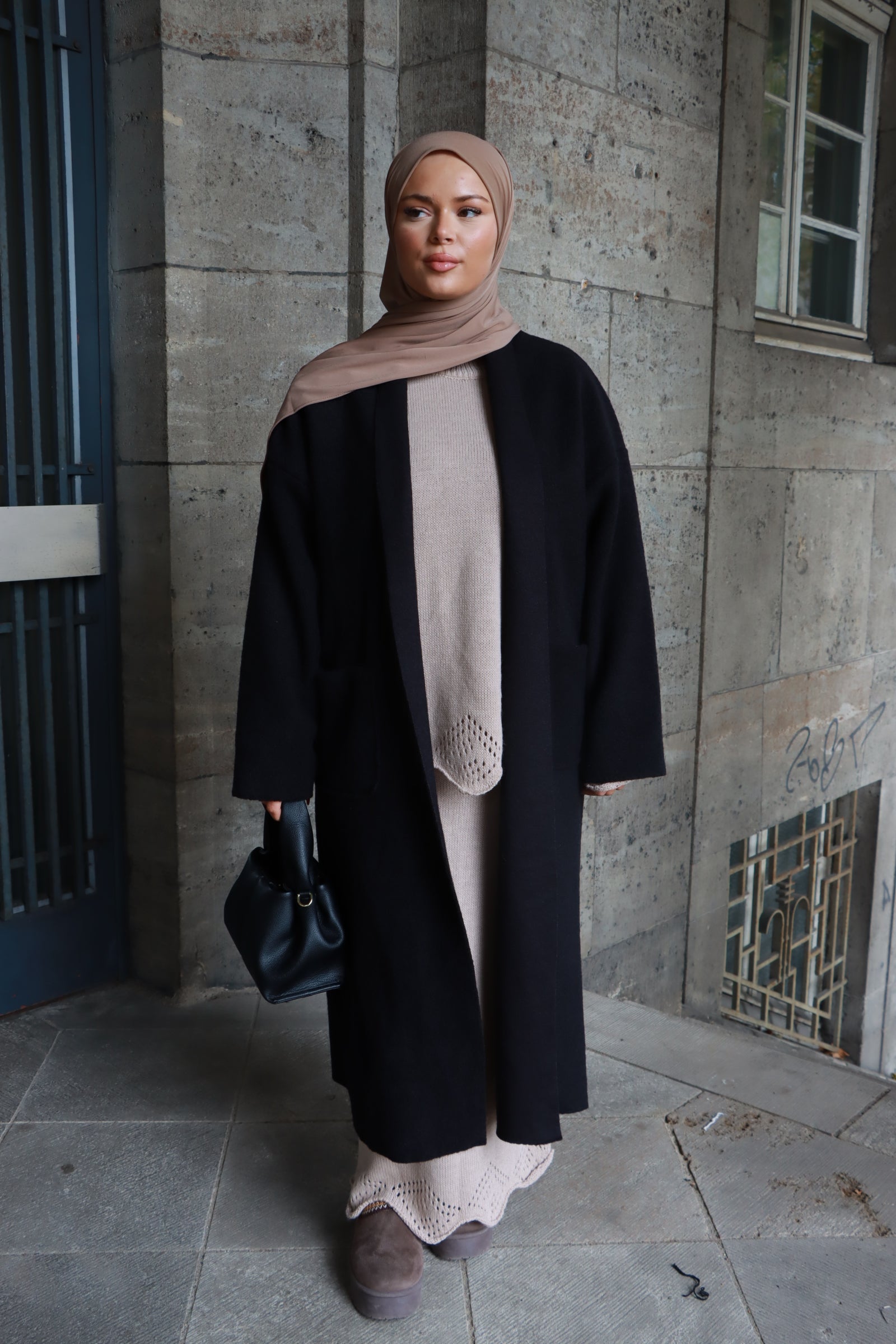 Ella Teddy Oversized Mantel