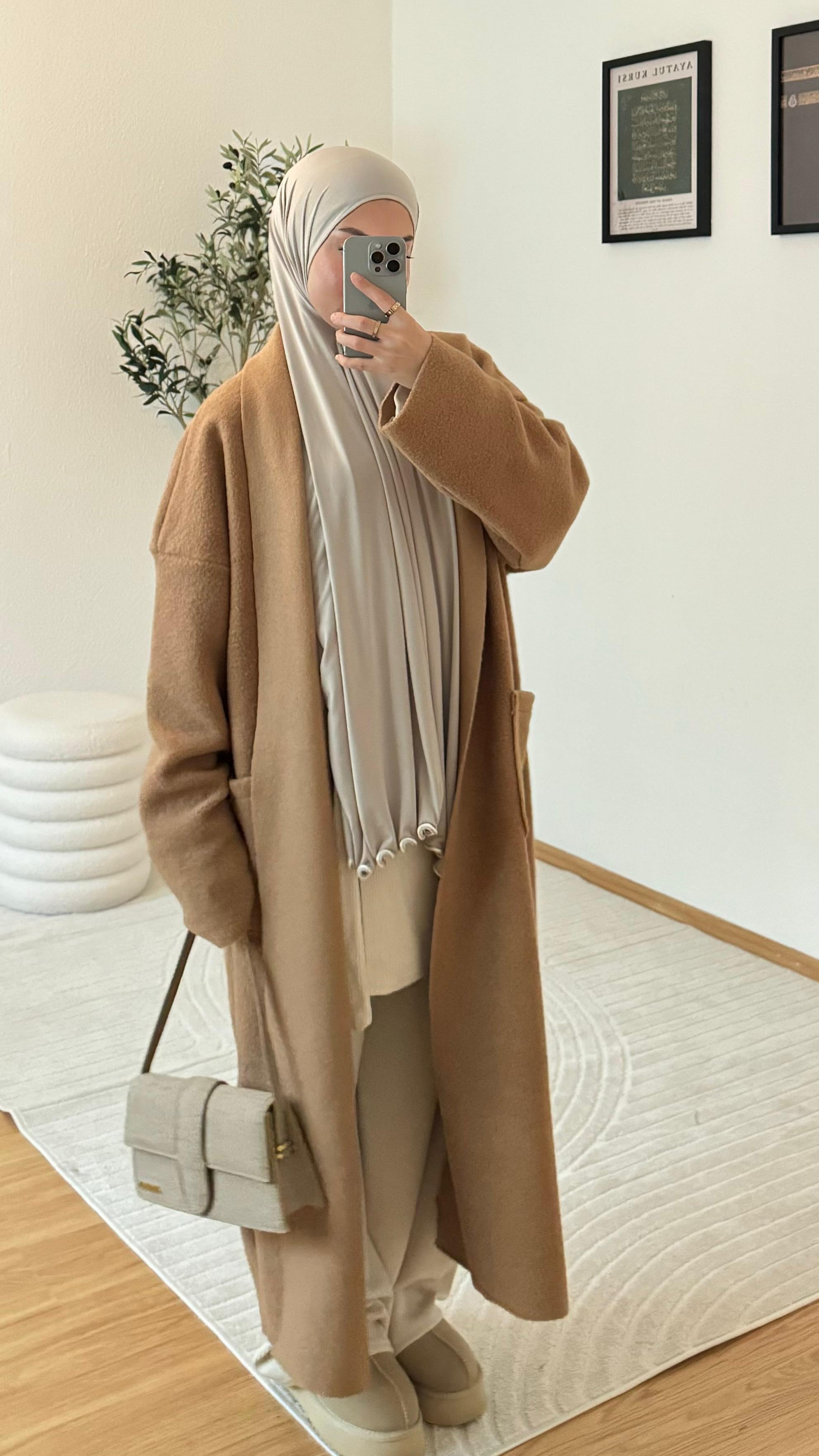 Ella Teddy Oversized Mantel