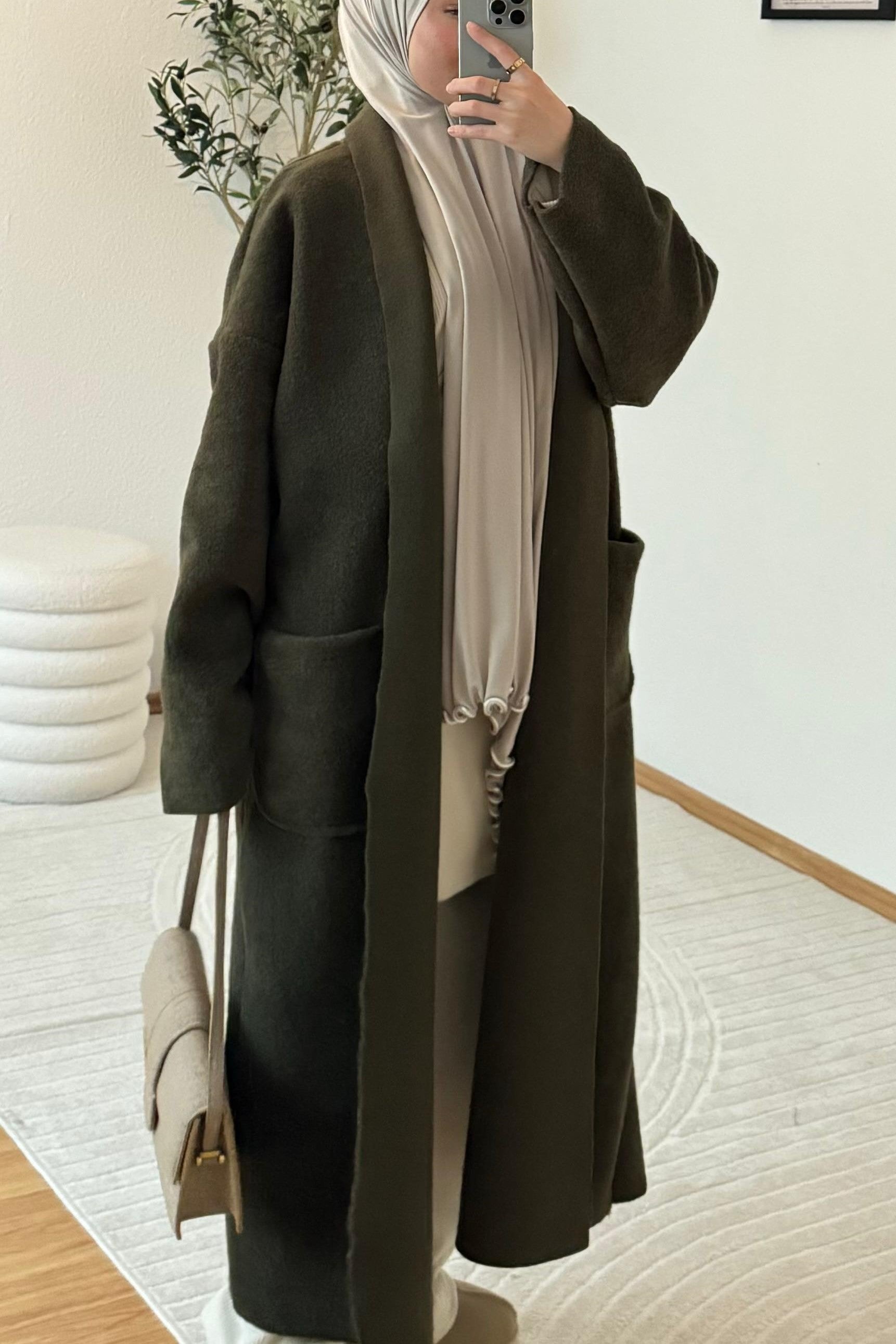 Ella Teddy Oversized Mantel