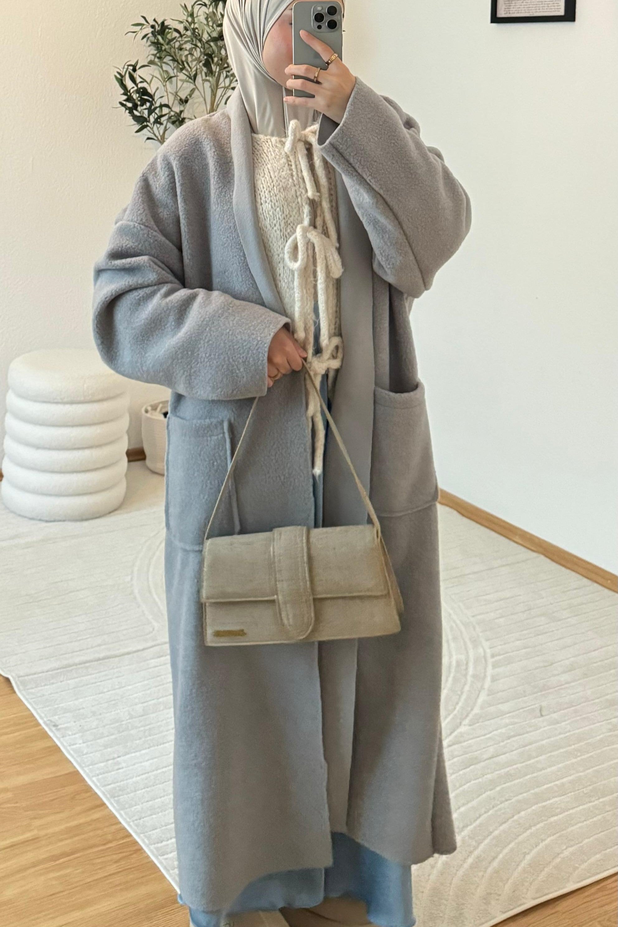 Ella Teddy Oversized Mantel