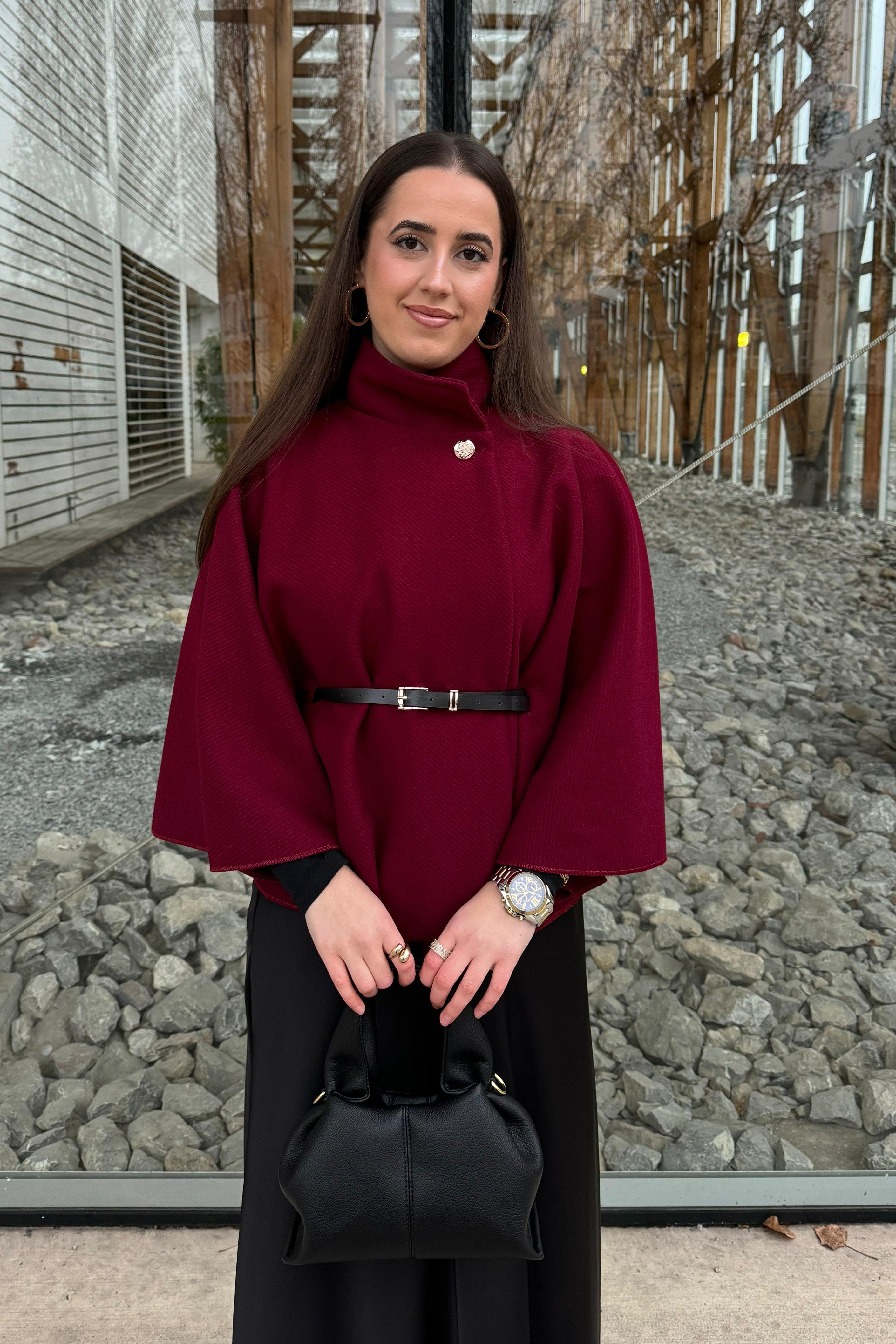 Cape mit Gürtel in kurz