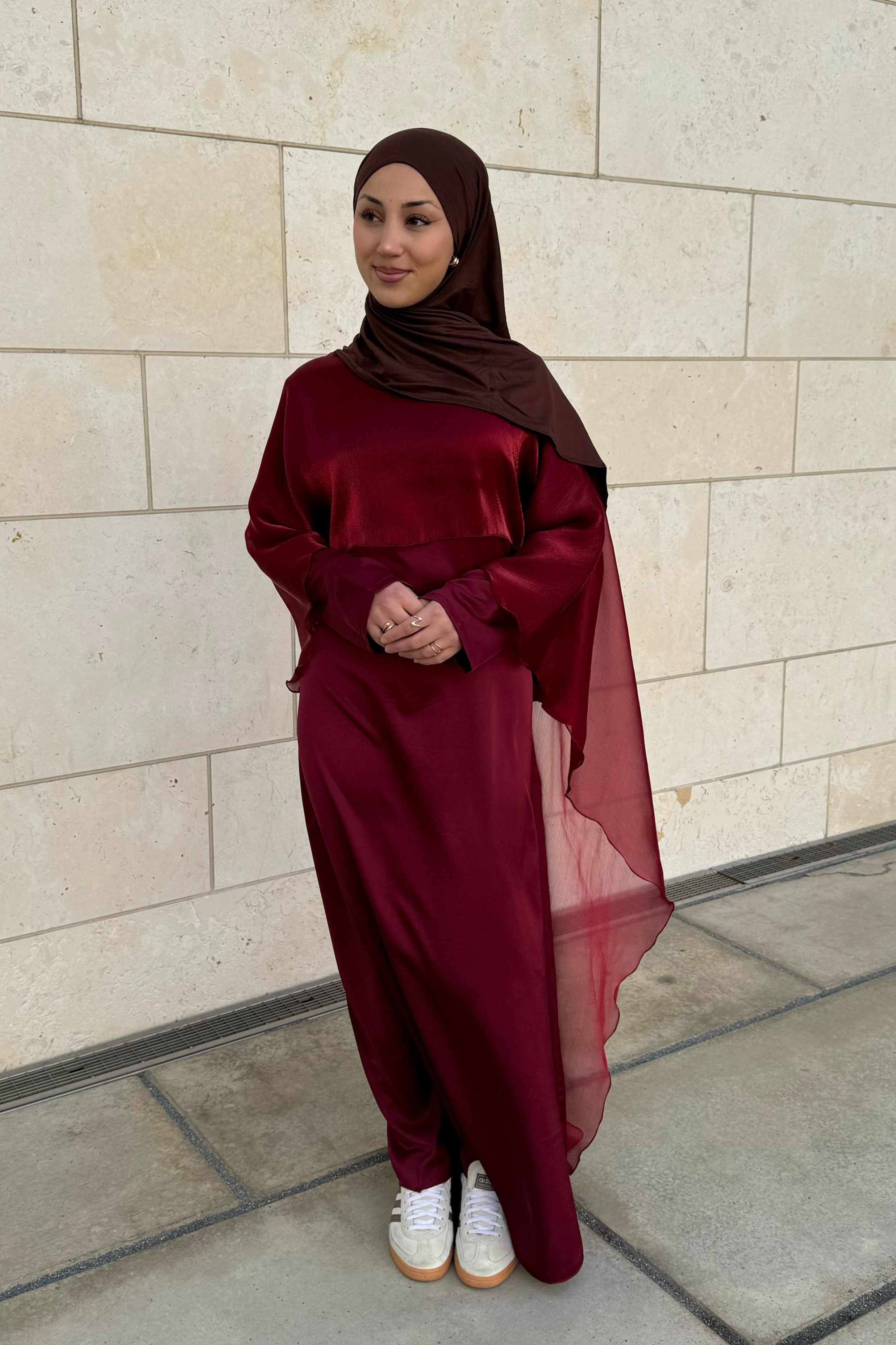 Efna Abaya