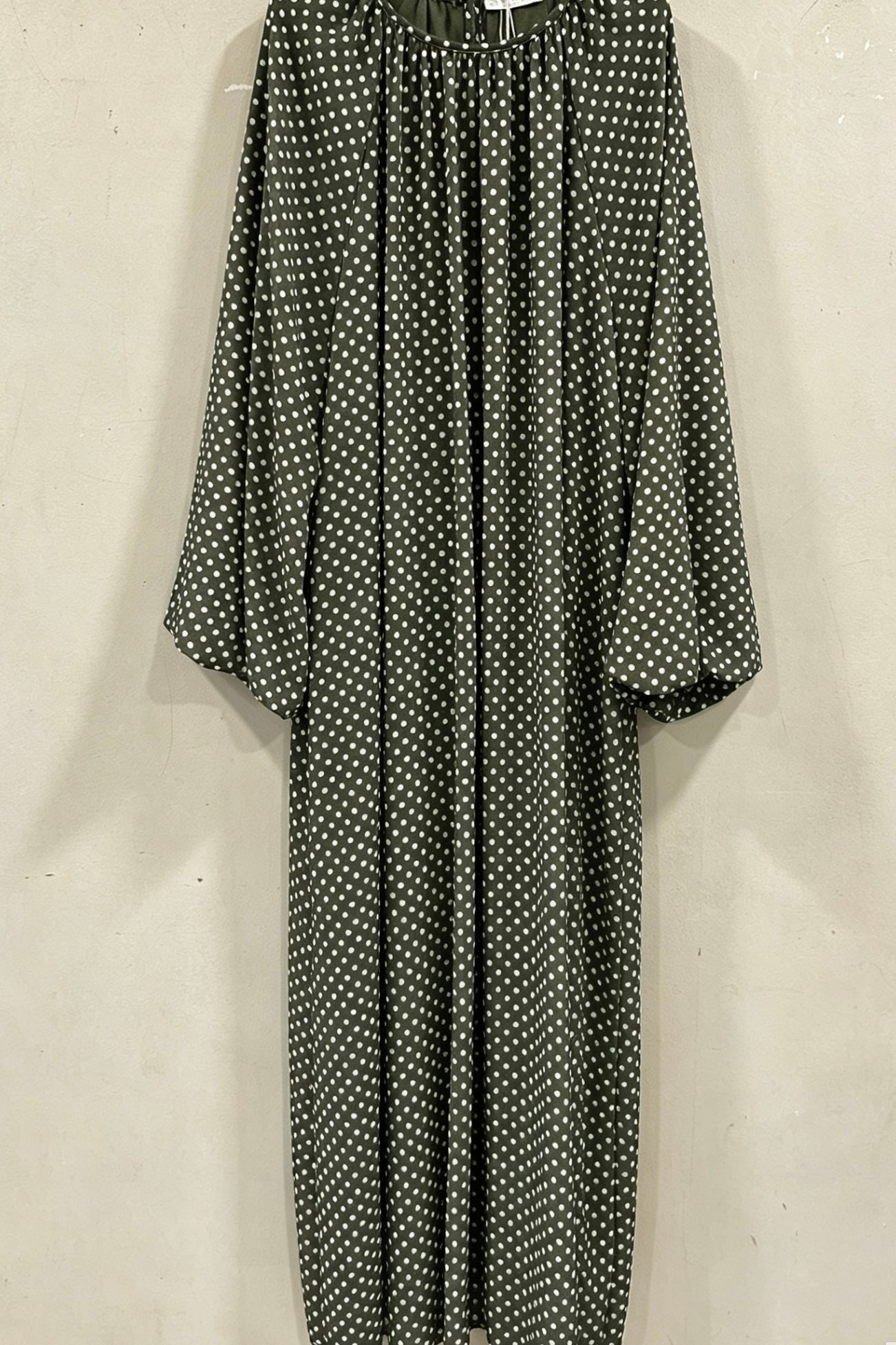 Gözde Kleid