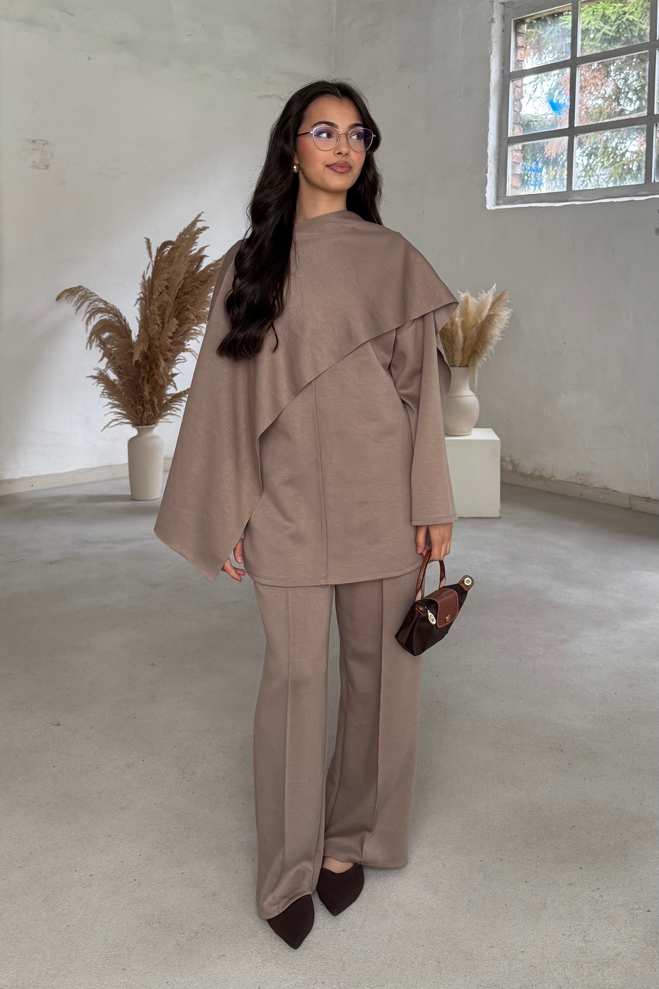 Zara 2-Teiler mit Cape