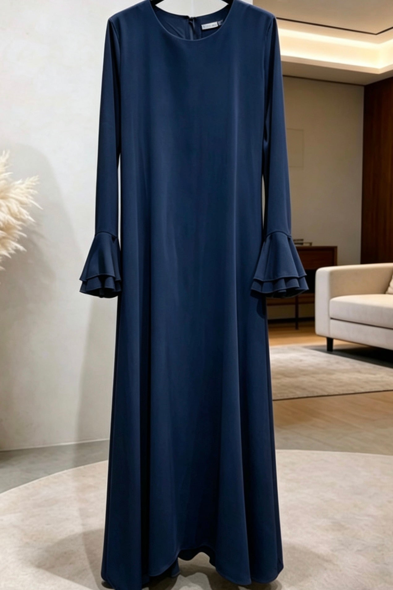 Farah Kleid mit Ärmel Details