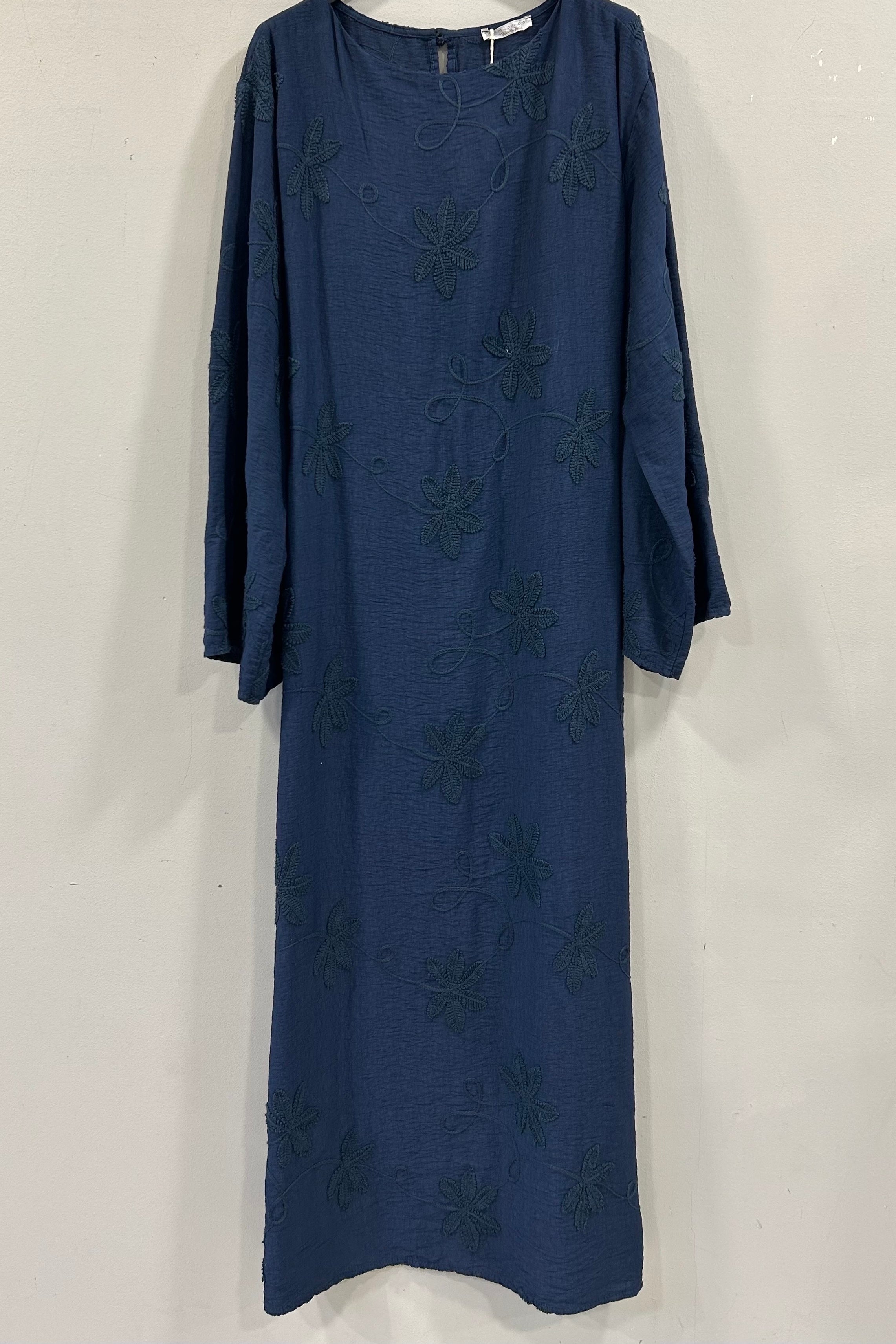 Belin Kleid mit gestickten Blumen