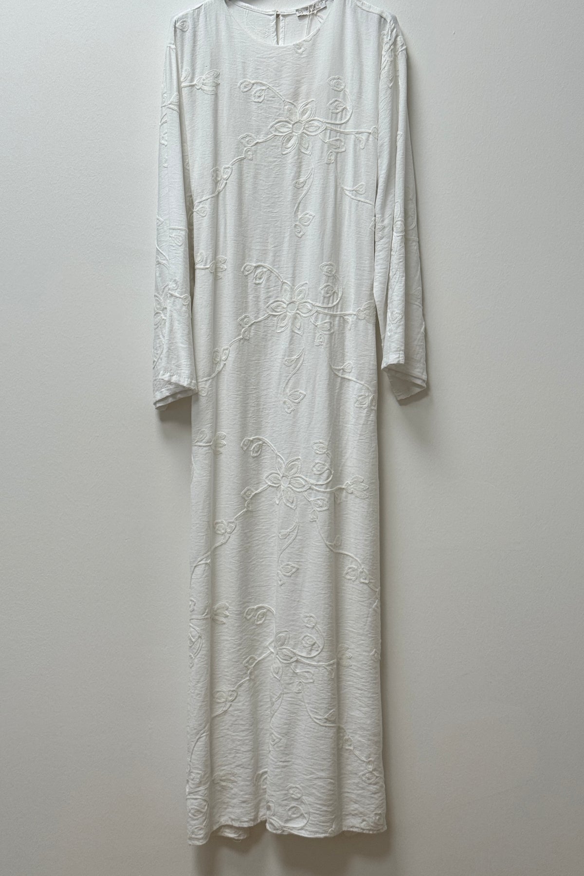 Belin Kleid mit gestickten Blumen