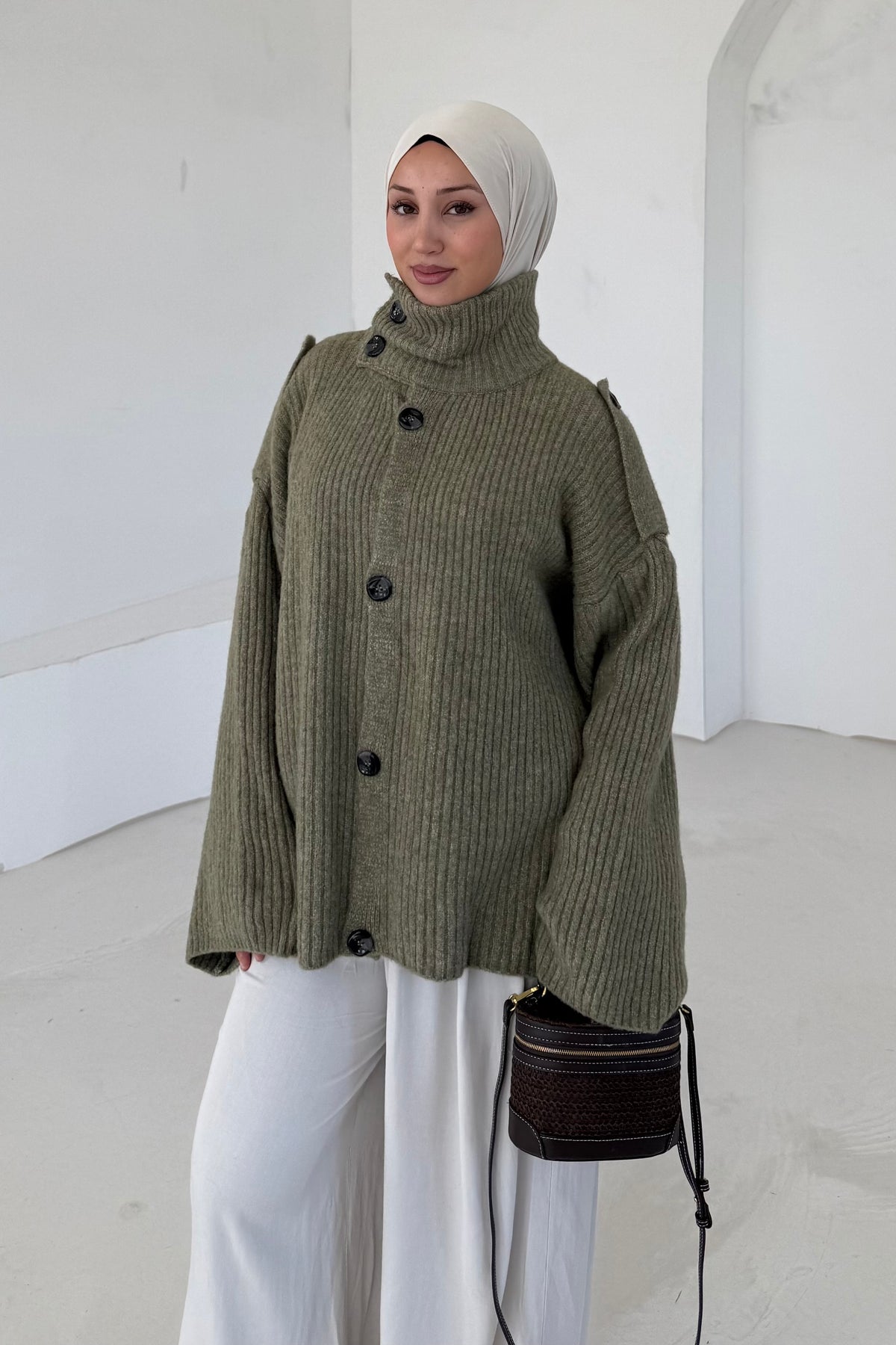 Zoya Pullover