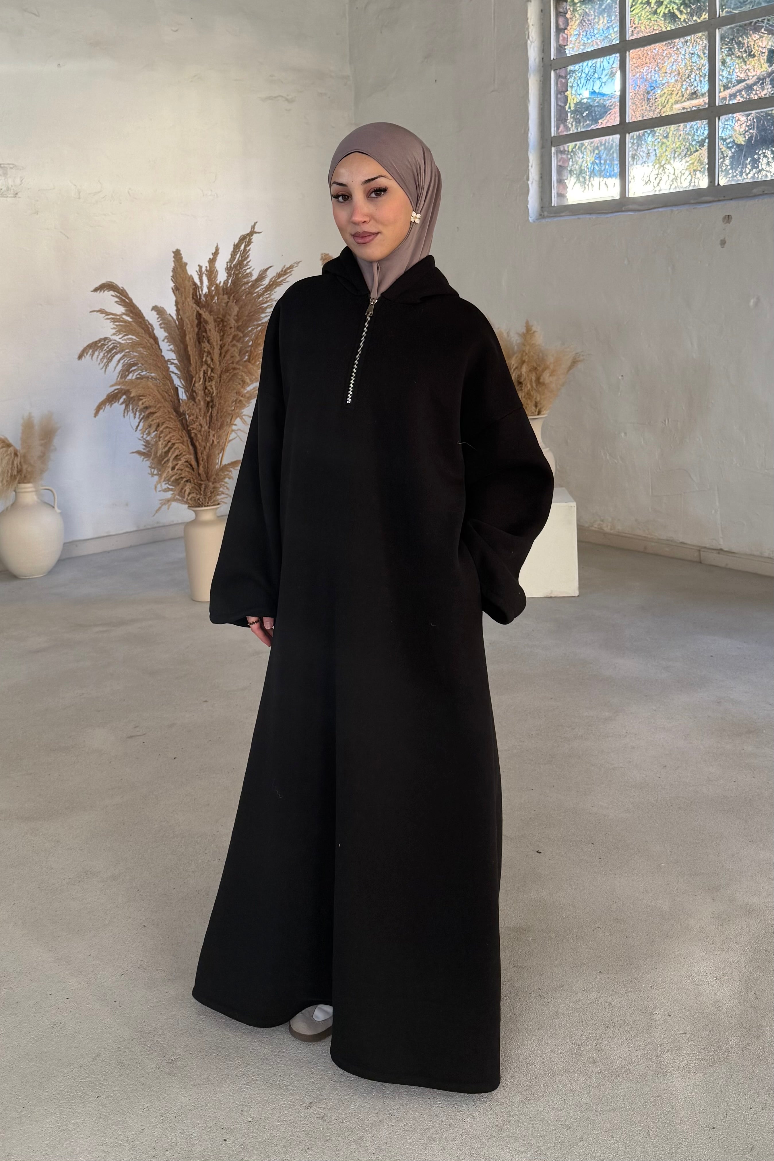 Luna Hoodie Abaya