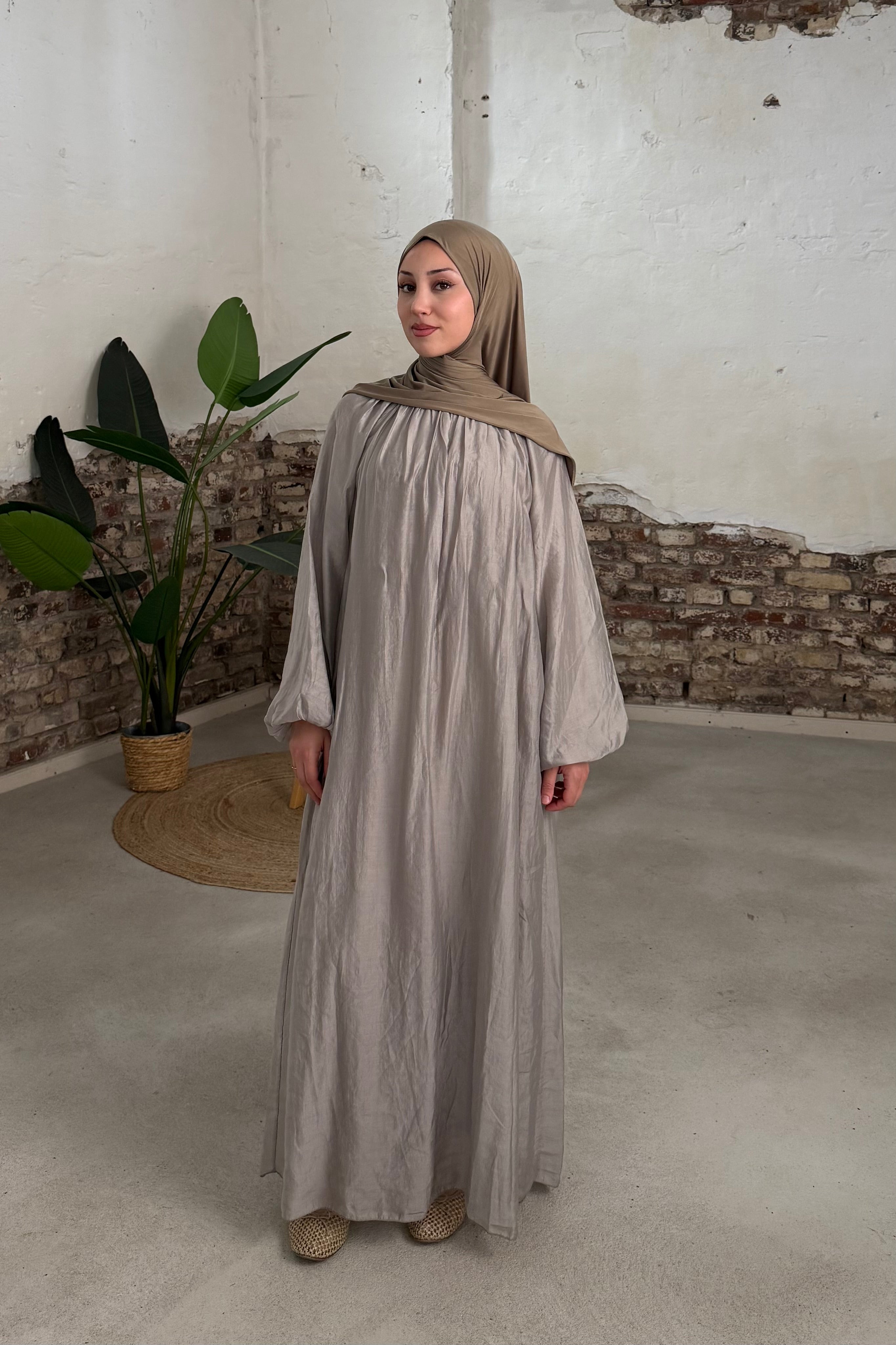 Cemre Kleid